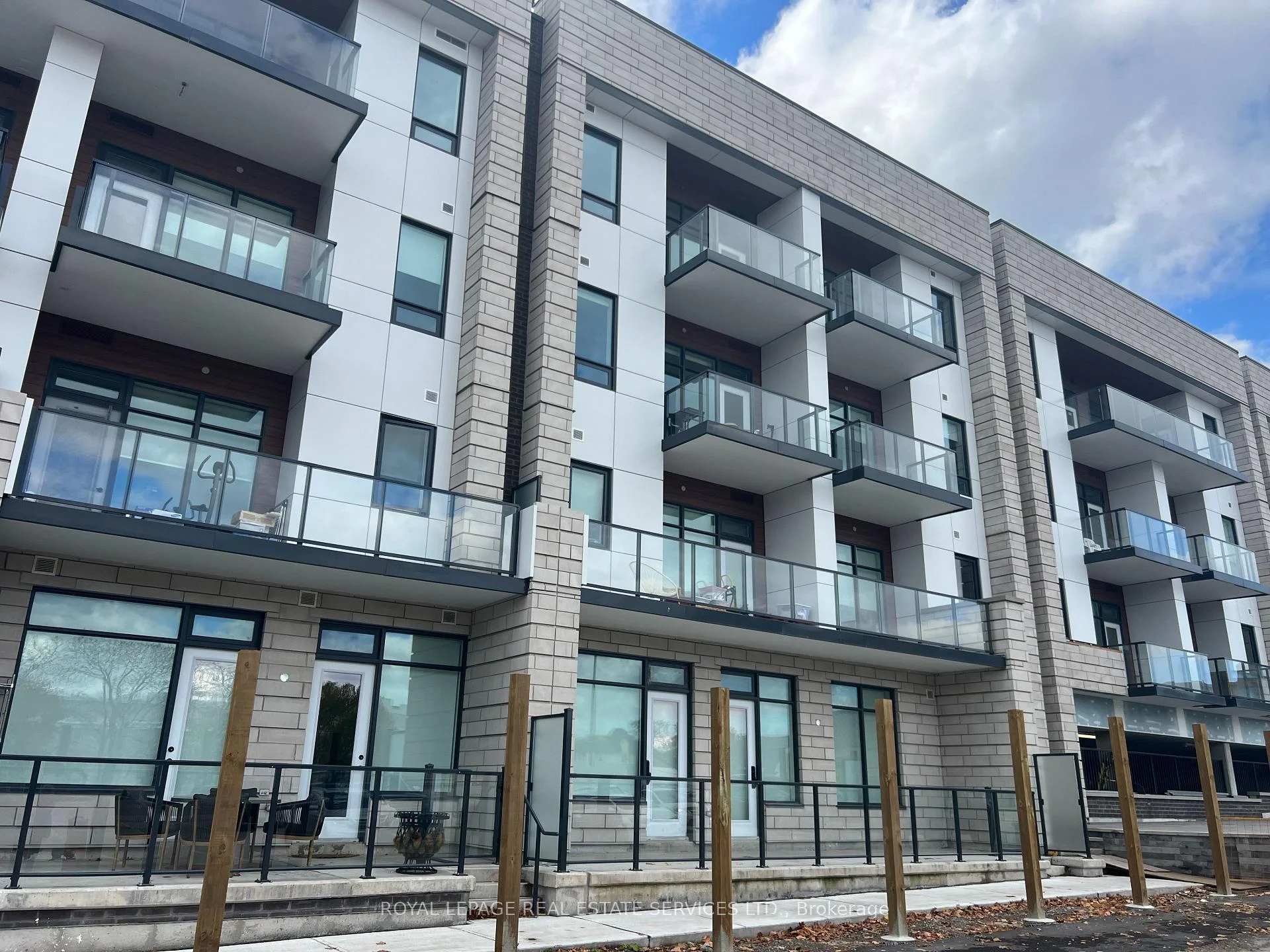 Photo of Unit 313, 123 Maurice Drive
