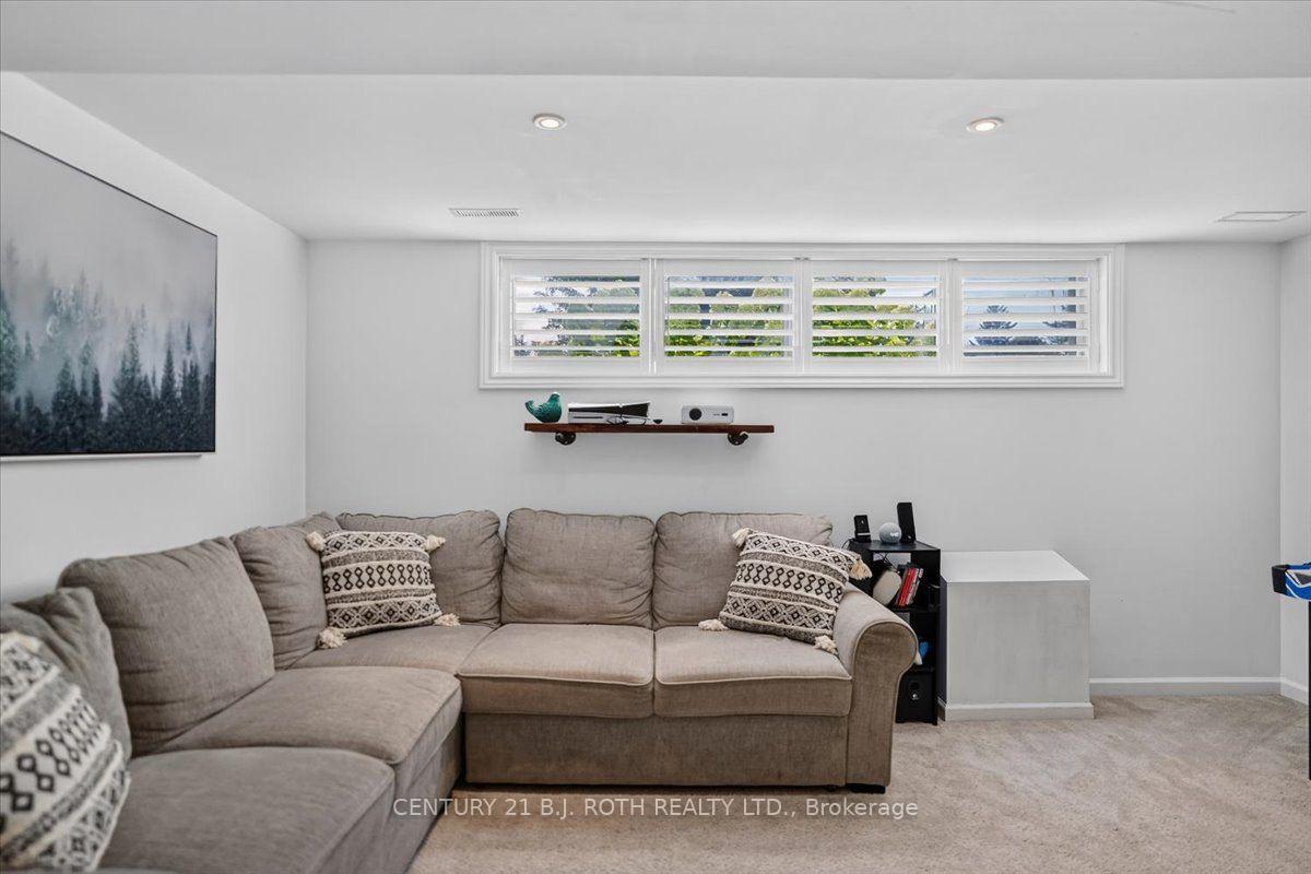 Photo 75 of 13 Clover Avenue, Barrie, Allandale Heights — HOMEH
