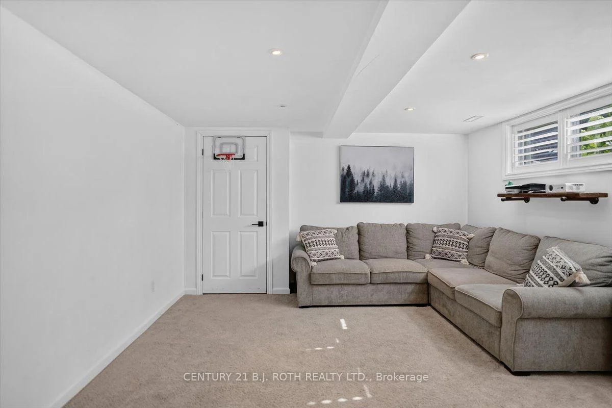 Photo 82 of 13 Clover Avenue, Barrie, Allandale Heights — HOMEH