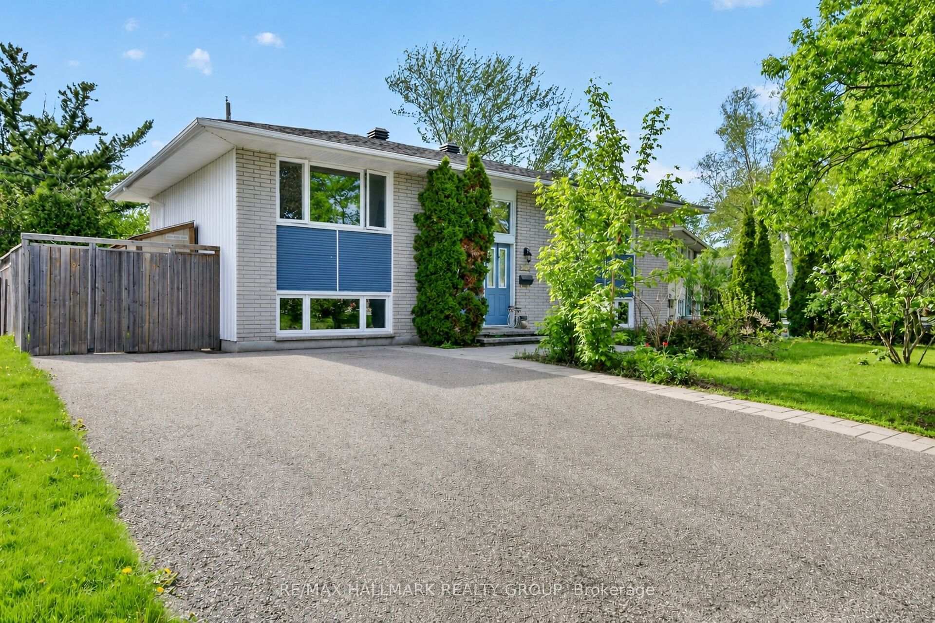 Photo of 2966 Linton Road
