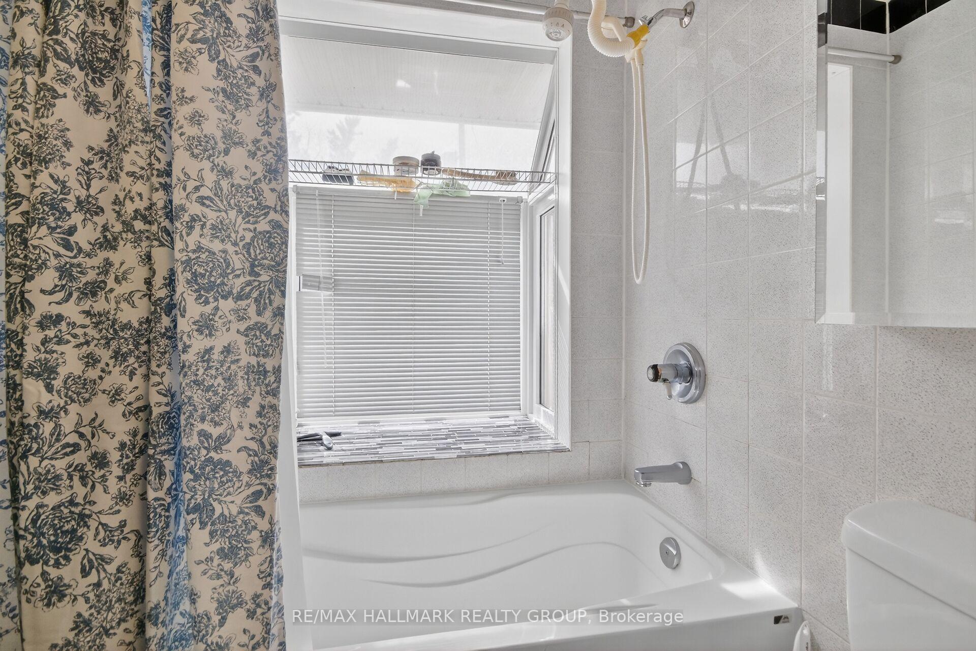 Photo 25 of 2966 Linton Road, Ottawa, Riverside Park South — HOMEH