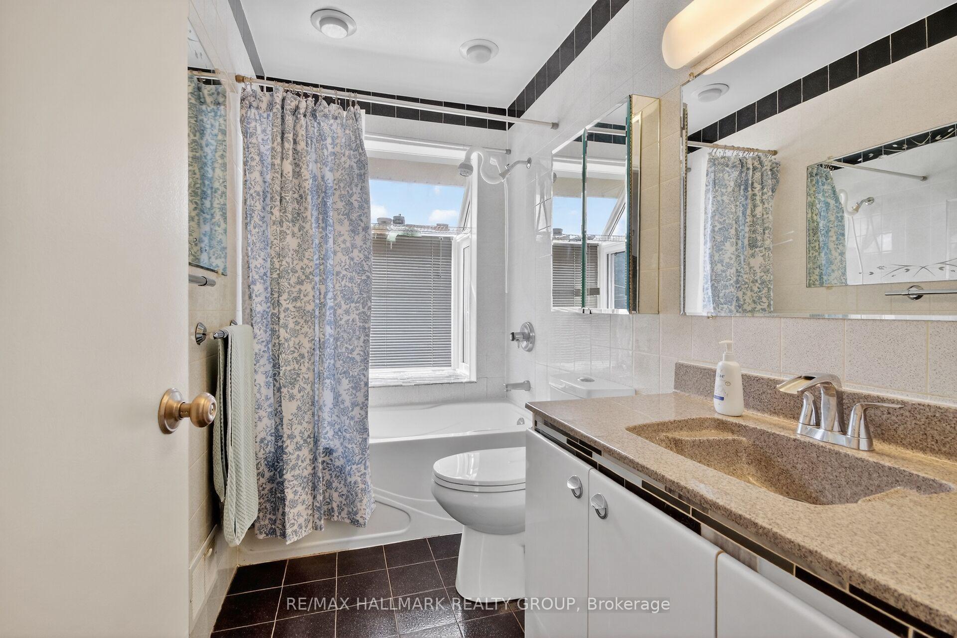 Photo 26 of 2966 Linton Road, Ottawa, Riverside Park South — HOMEH