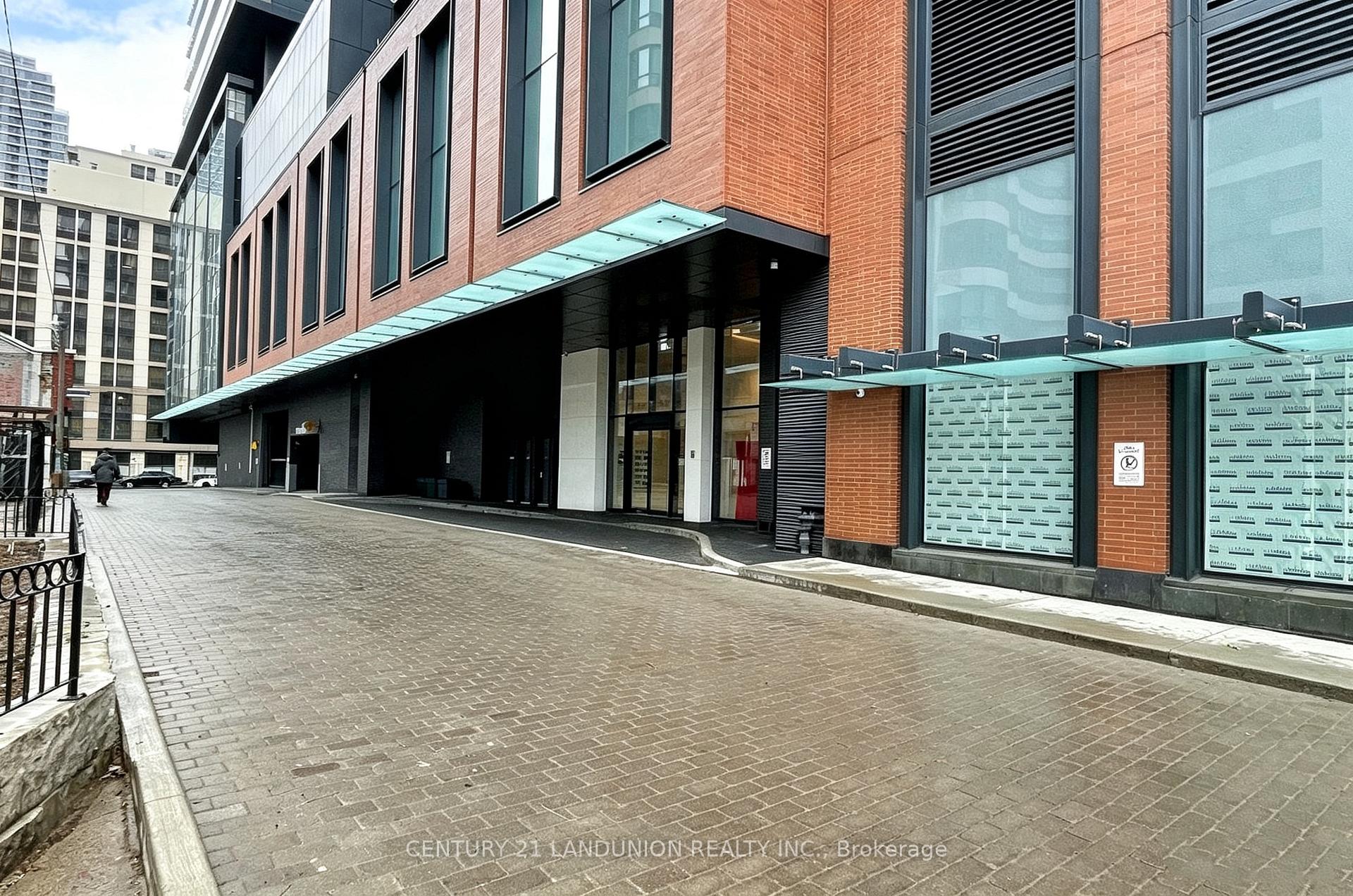 Photo 2 of Unit 1808, 18 Maitland Terrace, Toronto, Church-Yonge Corridor — HOMEH