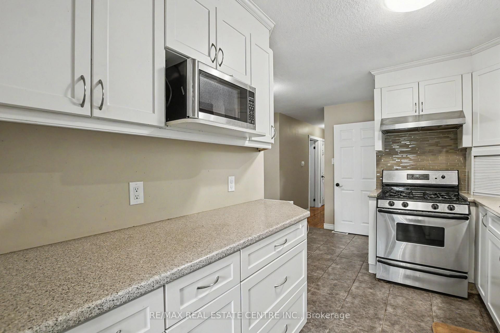 Photo 11 of 514 Havelock Drive, Waterloo, Lakeshore Village — HOMEH