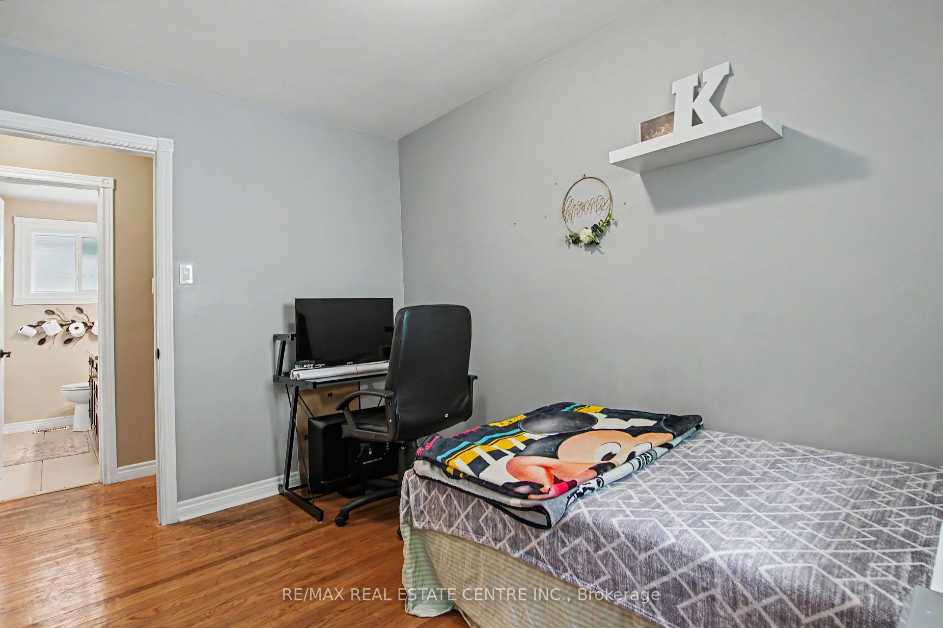 Photo 14 of 514 Havelock Drive, Waterloo, Lakeshore Village — HOMEH