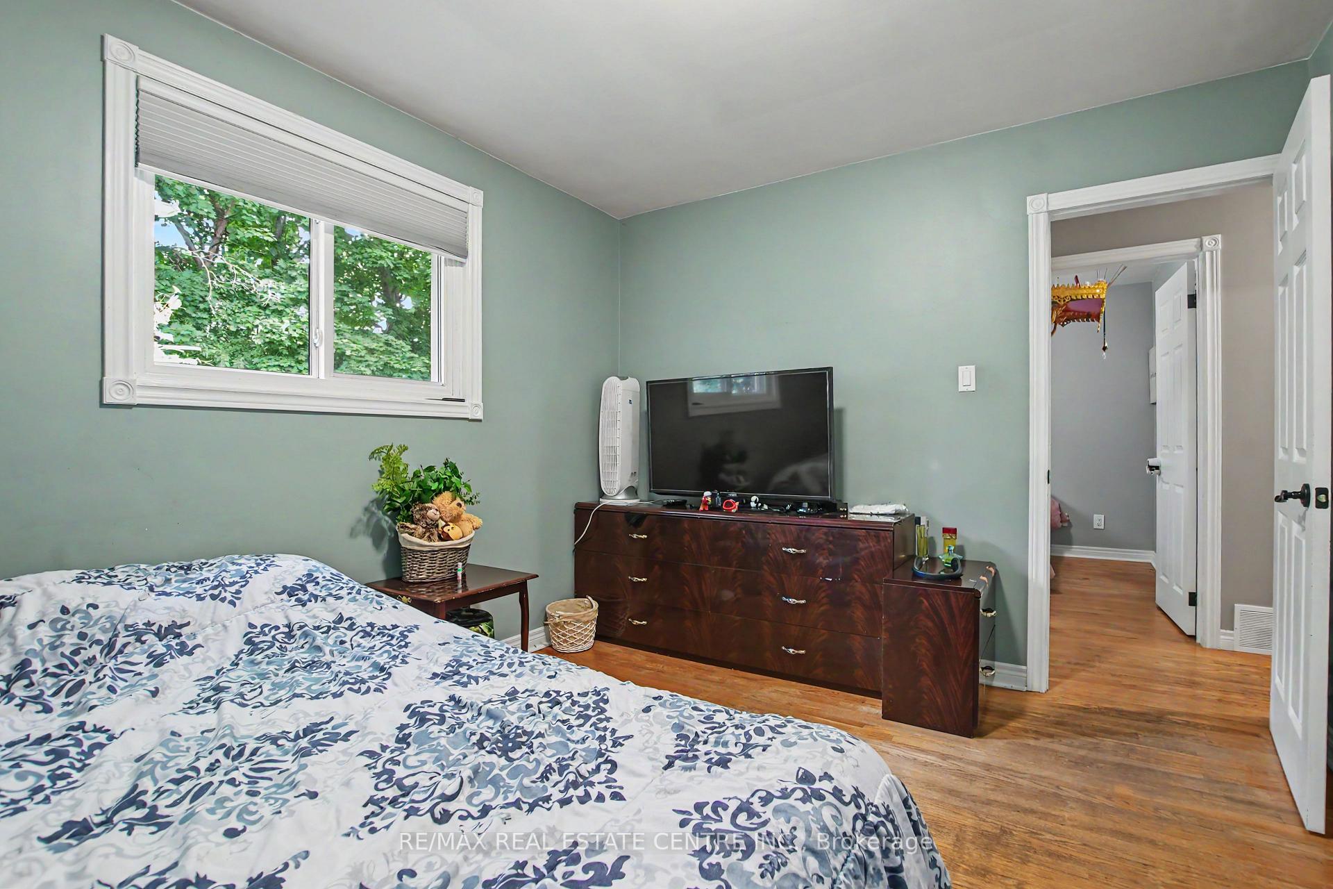 Photo 17 of 514 Havelock Drive, Waterloo, Lakeshore Village — HOMEH