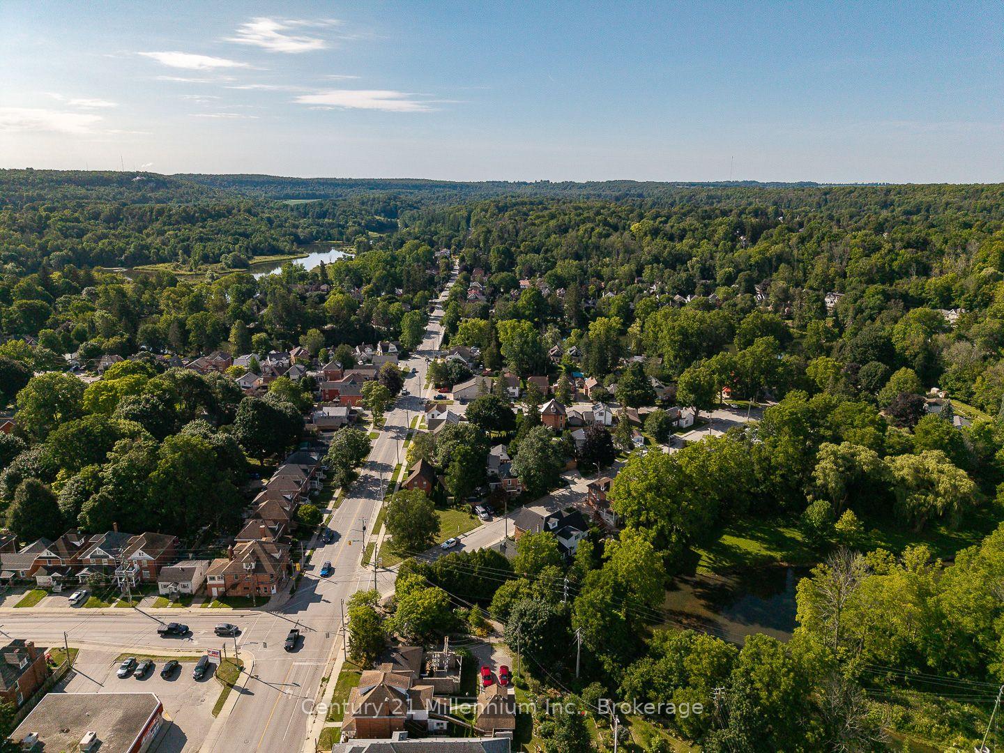 Photo 13 of 169 5th A Street E, Owen Sound — HOMEH
