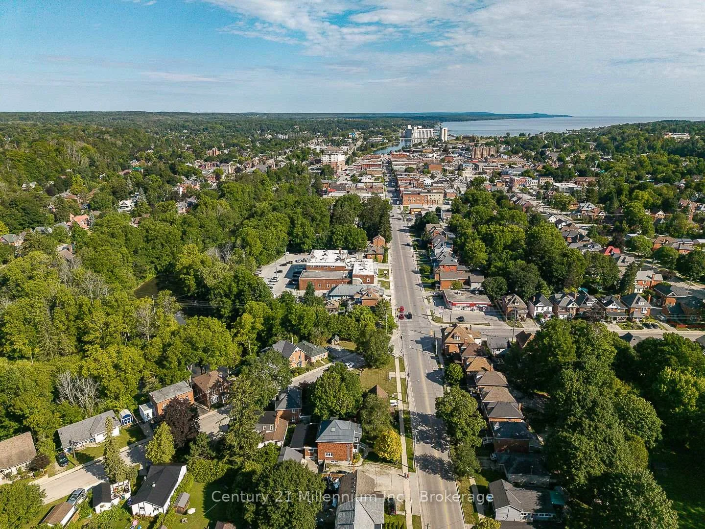 Photo 11 of 169 5th A Street E, Owen Sound — HOMEH