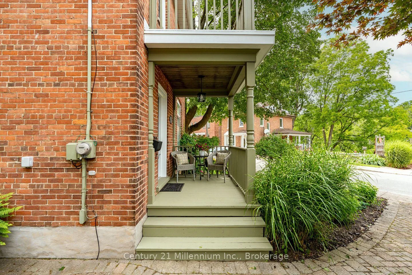 Photo 18 of 169 5th A Street E, Owen Sound — HOMEH