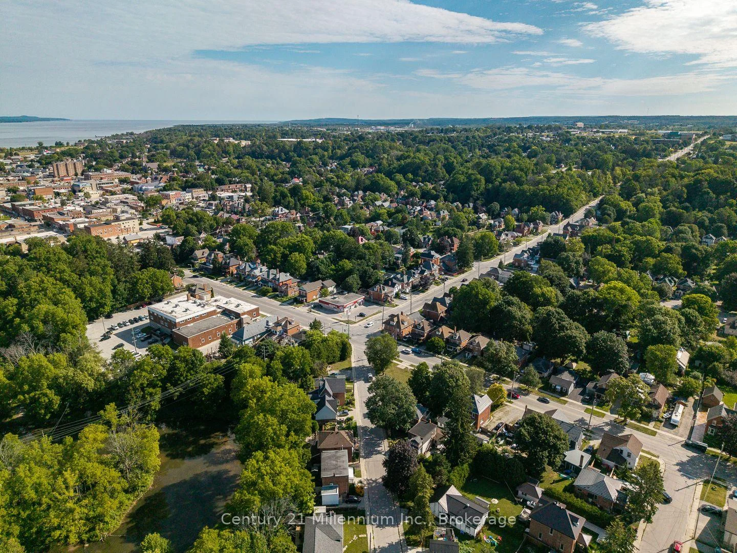 Photo 100 of 169 5th A Street E, Owen Sound — HOMEH