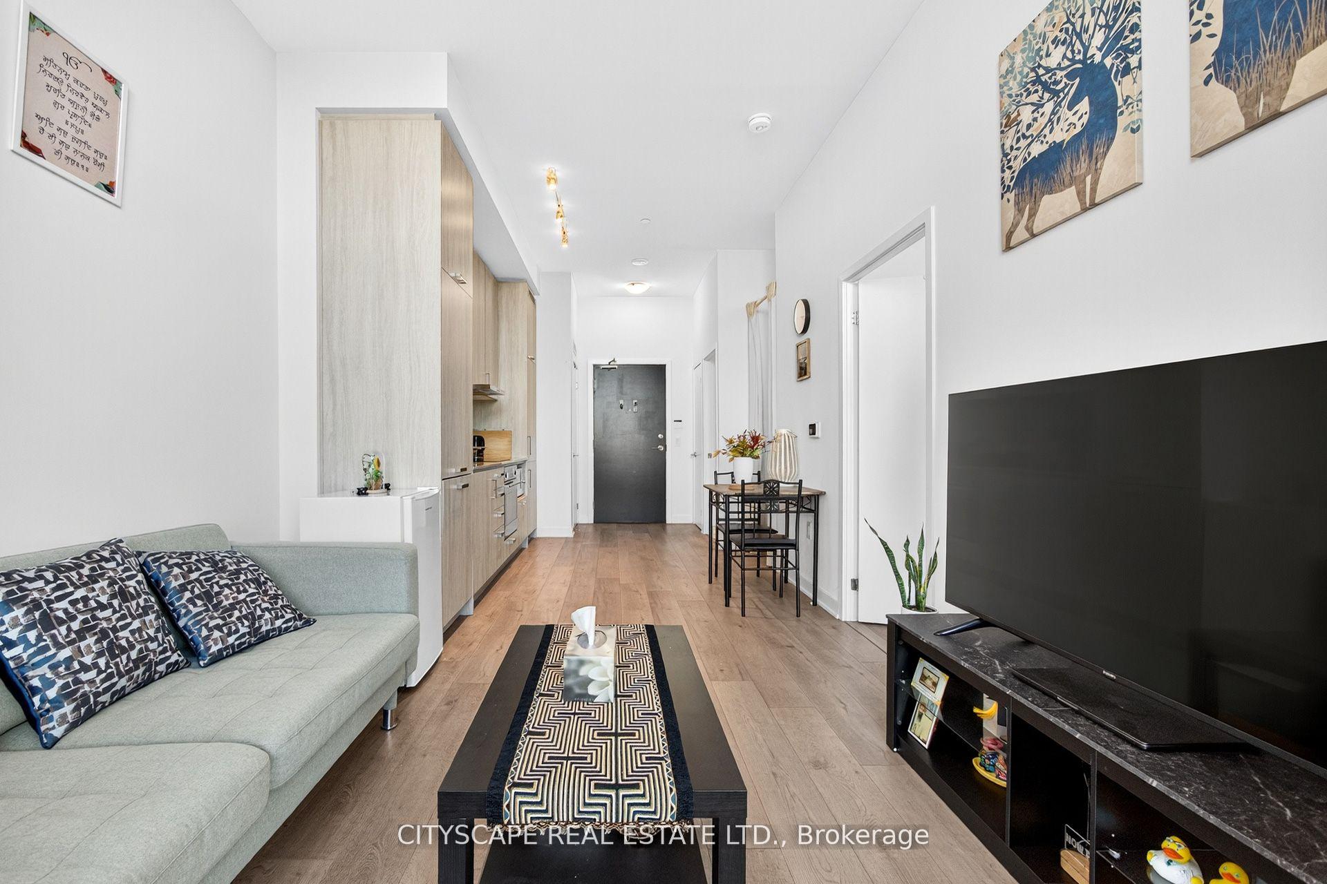 Photo 23 of Unit 210, 60 Honeycrisp Crescent, Vaughan, Vaughan Corporate Centre — HOMEH