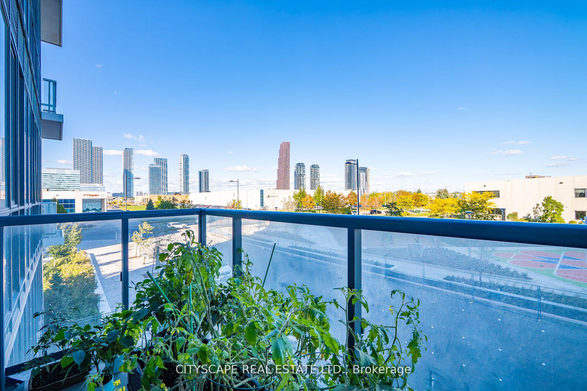 Photo 32 of Unit 210, 60 Honeycrisp Crescent, Vaughan, Vaughan Corporate Centre — HOMEH