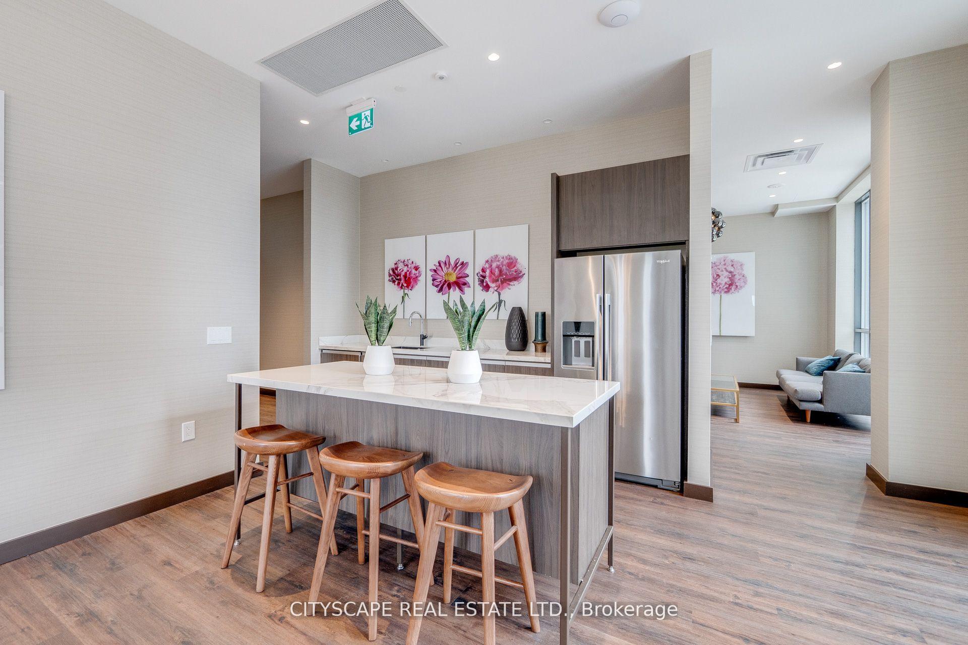 Photo 44 of Unit 210, 60 Honeycrisp Crescent, Vaughan, Vaughan Corporate Centre — HOMEH