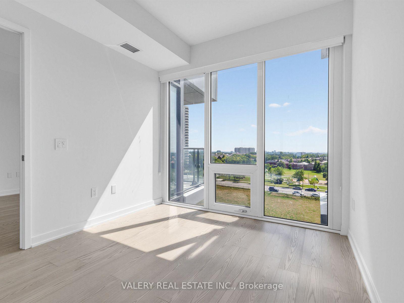 Photo 9 of Unit 516, 448 Burnhamthorpe Road W, Mississauga, Sheridan — HOMEH