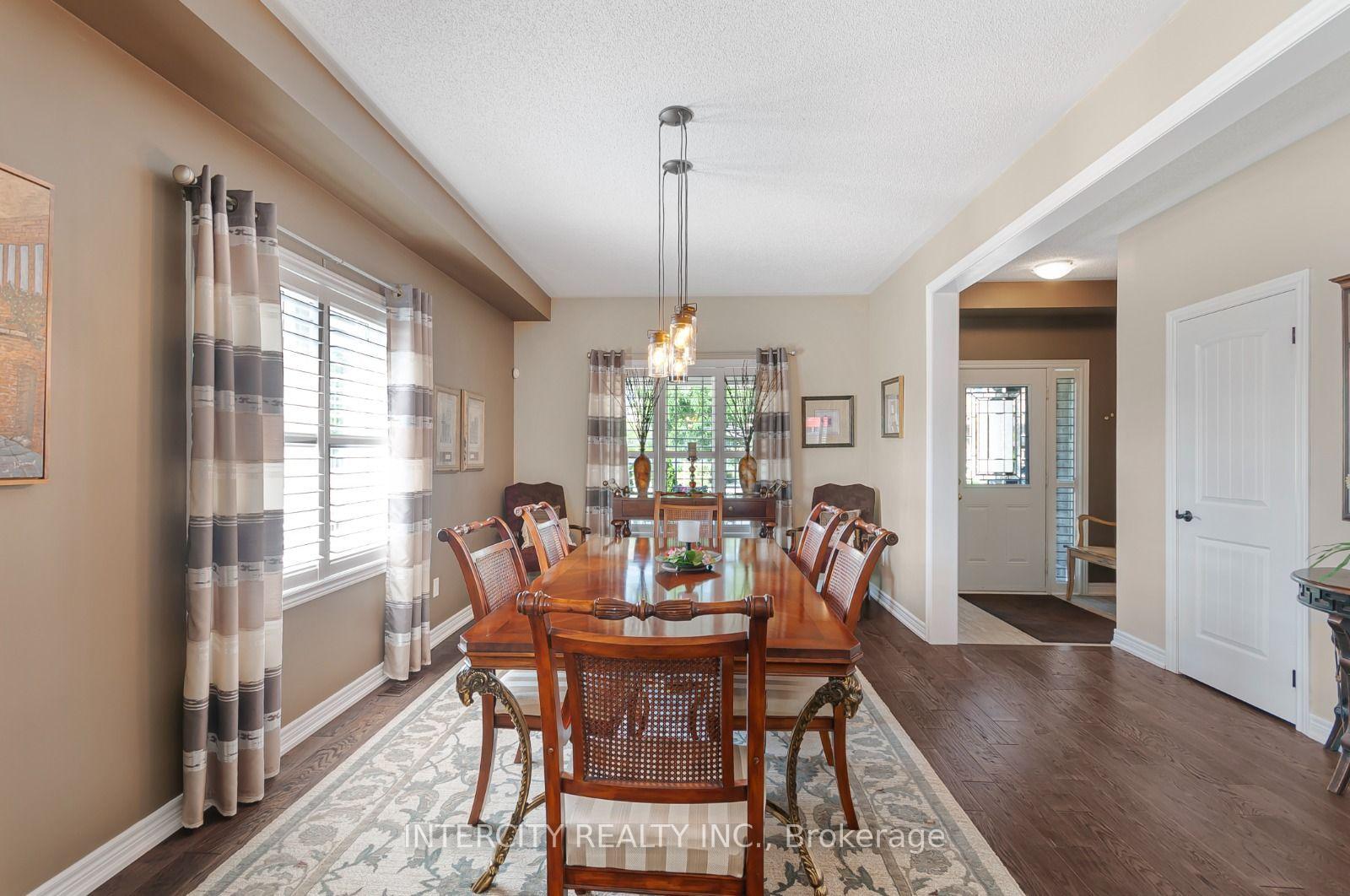 Photo 7 of 1359 Dallman Street, Innisfil, Lefroy — HOMEH