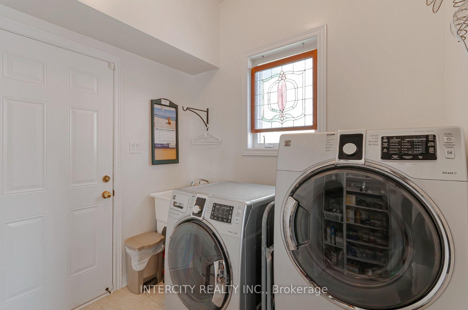Photo 15 of 1359 Dallman Street, Innisfil, Lefroy — HOMEH