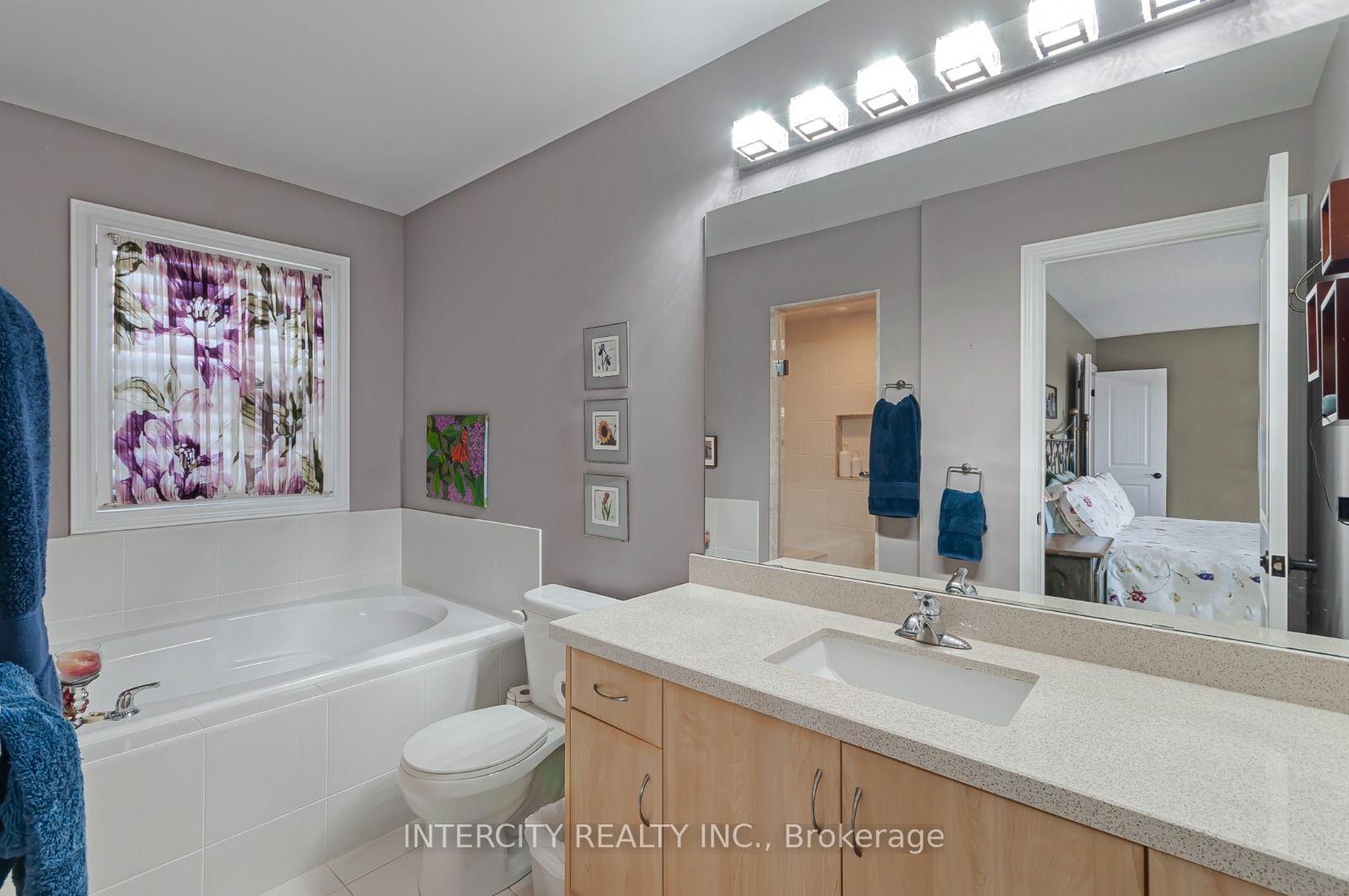 Photo 19 of 1359 Dallman Street, Innisfil, Lefroy — HOMEH