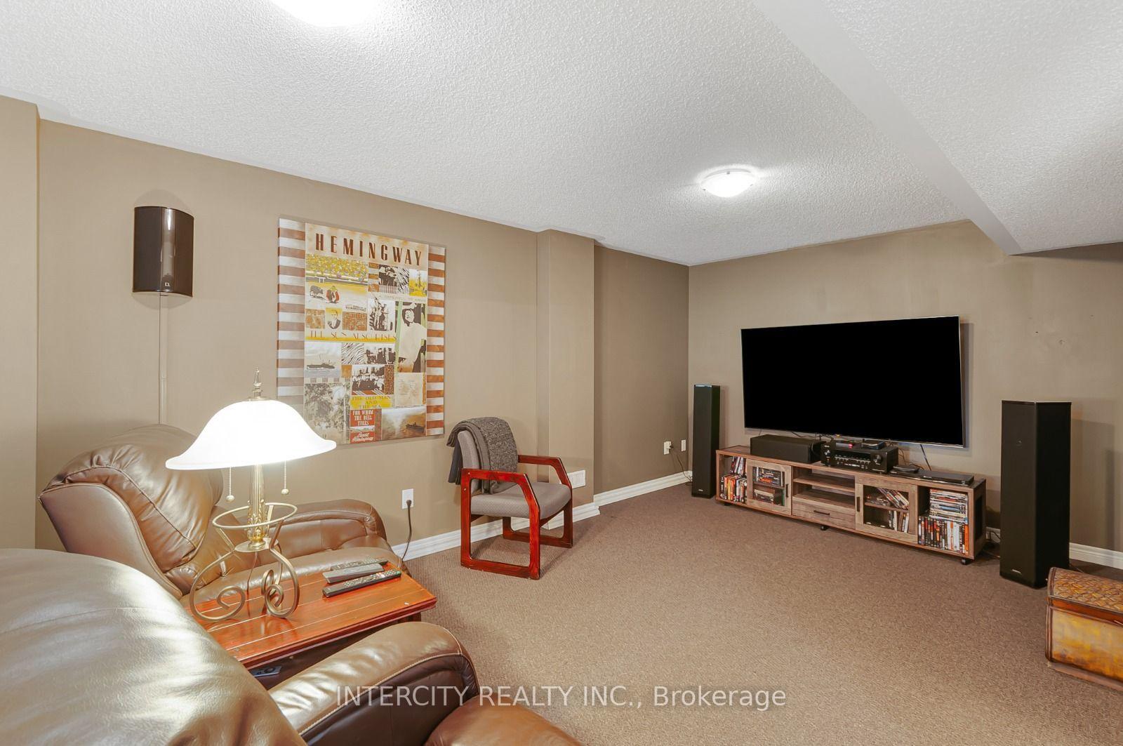 Photo 28 of 1359 Dallman Street, Innisfil, Lefroy — HOMEH