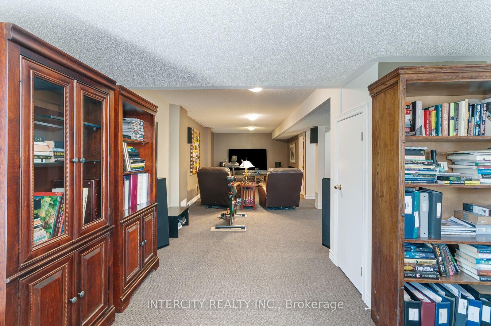 Photo 29 of 1359 Dallman Street, Innisfil, Lefroy — HOMEH