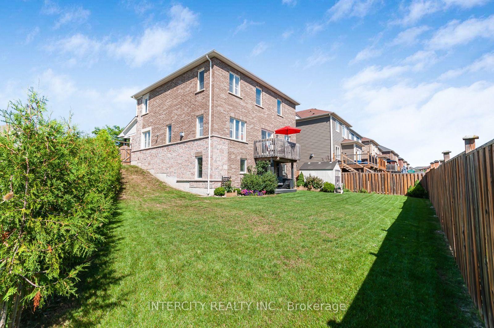 Photo 34 of 1359 Dallman Street, Innisfil, Lefroy — HOMEH