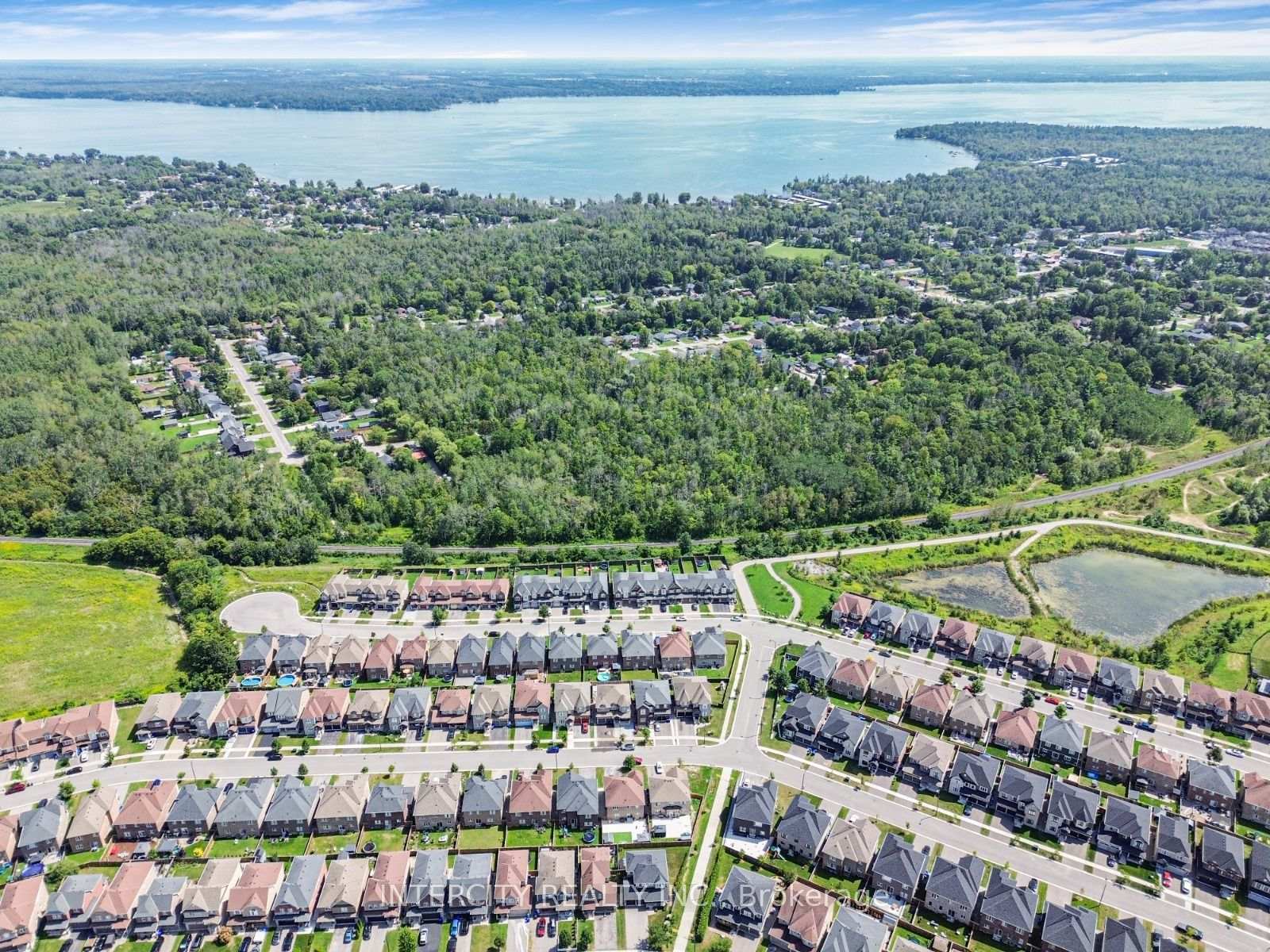 Photo 40 of 1359 Dallman Street, Innisfil, Lefroy — HOMEH