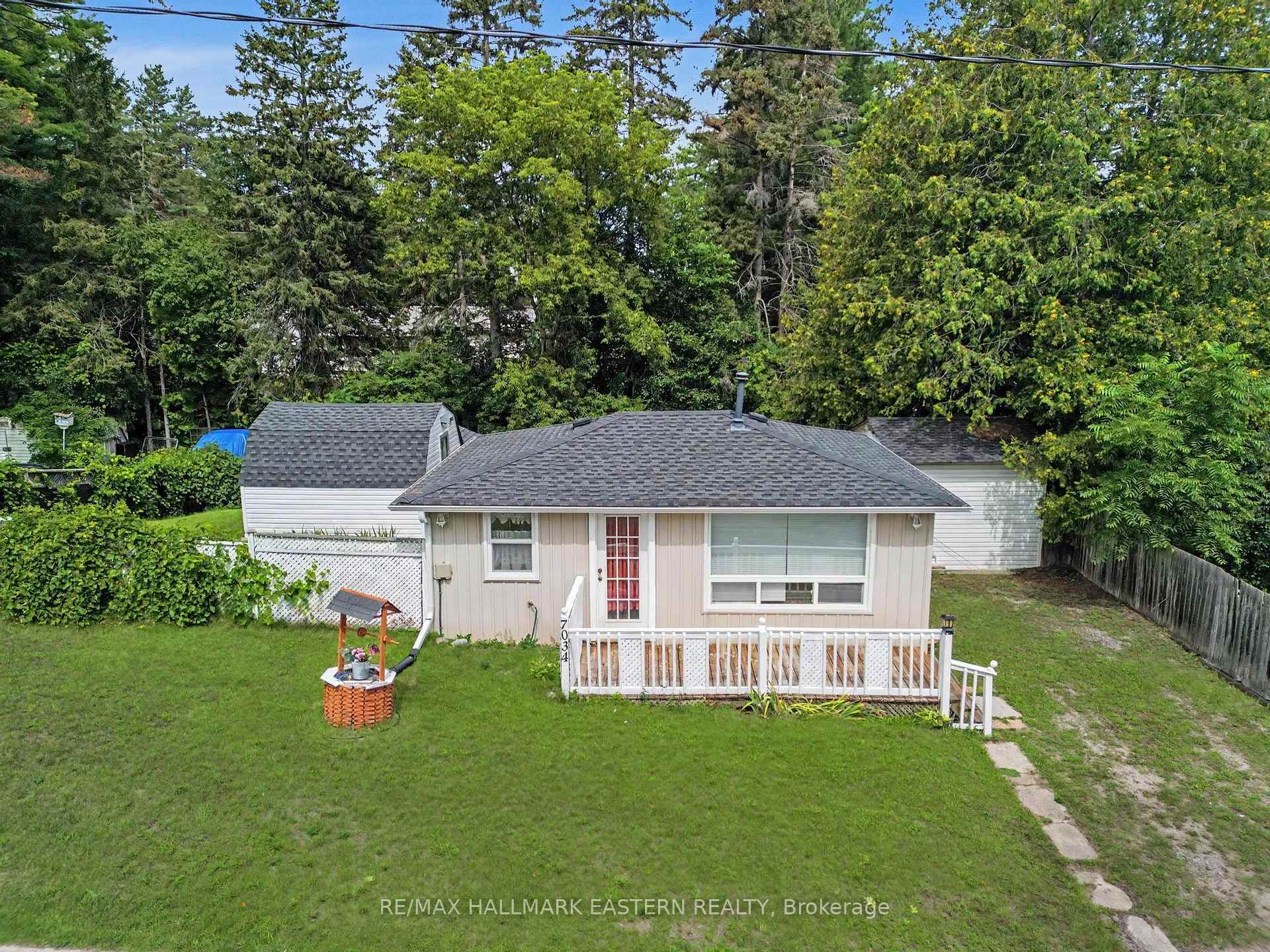 Photo 2 of 7034 Beech Street, Hamilton Township, Bewdley — HOMEH
