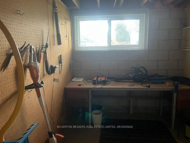 Photo 20 of 355 Oak Street, Gananoque, Gananoque — HOMEH