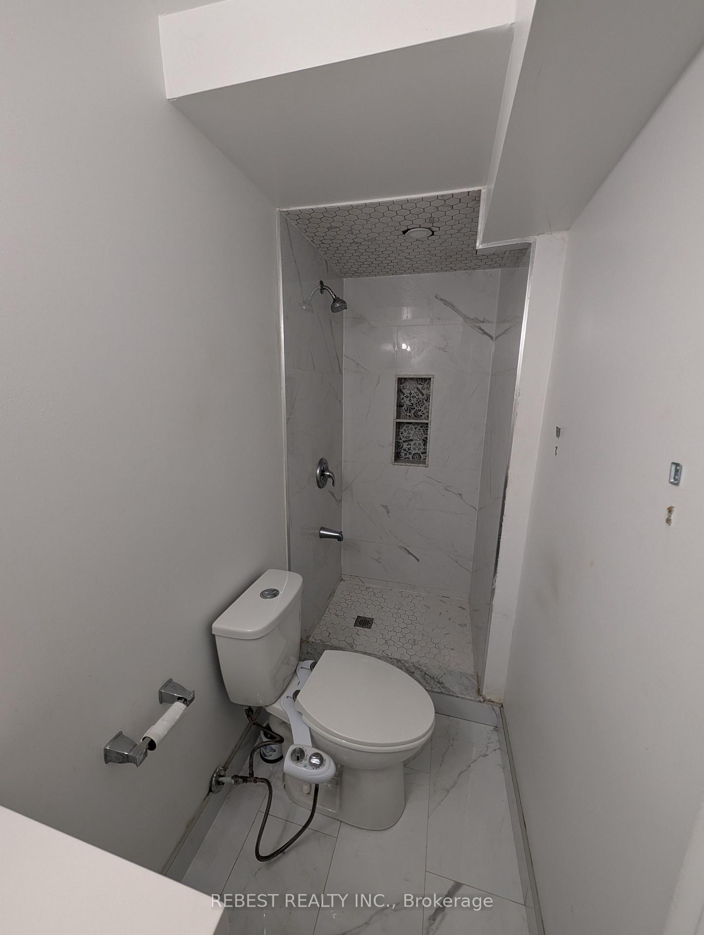 Photo 9 of Unit Basement, 2 Trillium Court, Brampton, Northgate — HOMEH