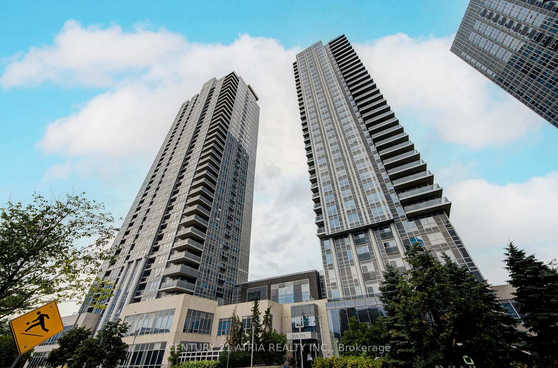 Front of Unit 1819, 275 Village Green Square