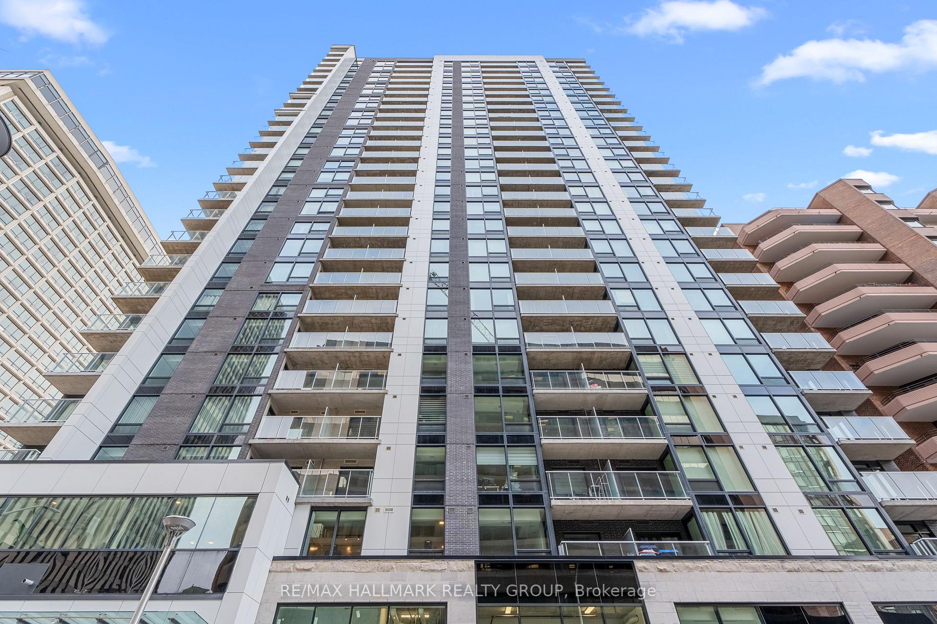 Photo 2 of Unit 1403, 340 Queen Street, Ottawa, Ottawa Centre — HOMEH