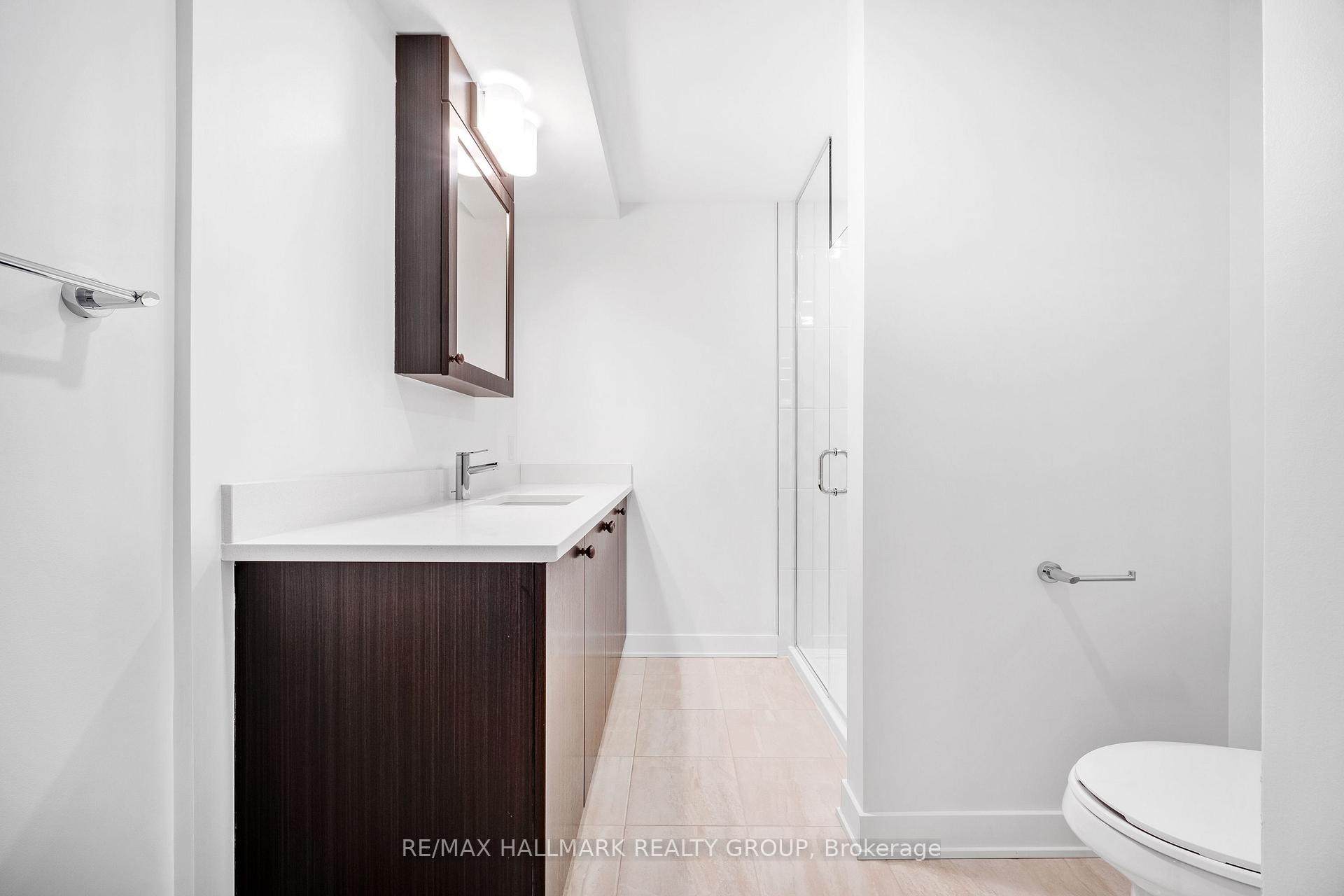 Photo 6 of Unit 1403, 340 Queen Street, Ottawa, Ottawa Centre — HOMEH