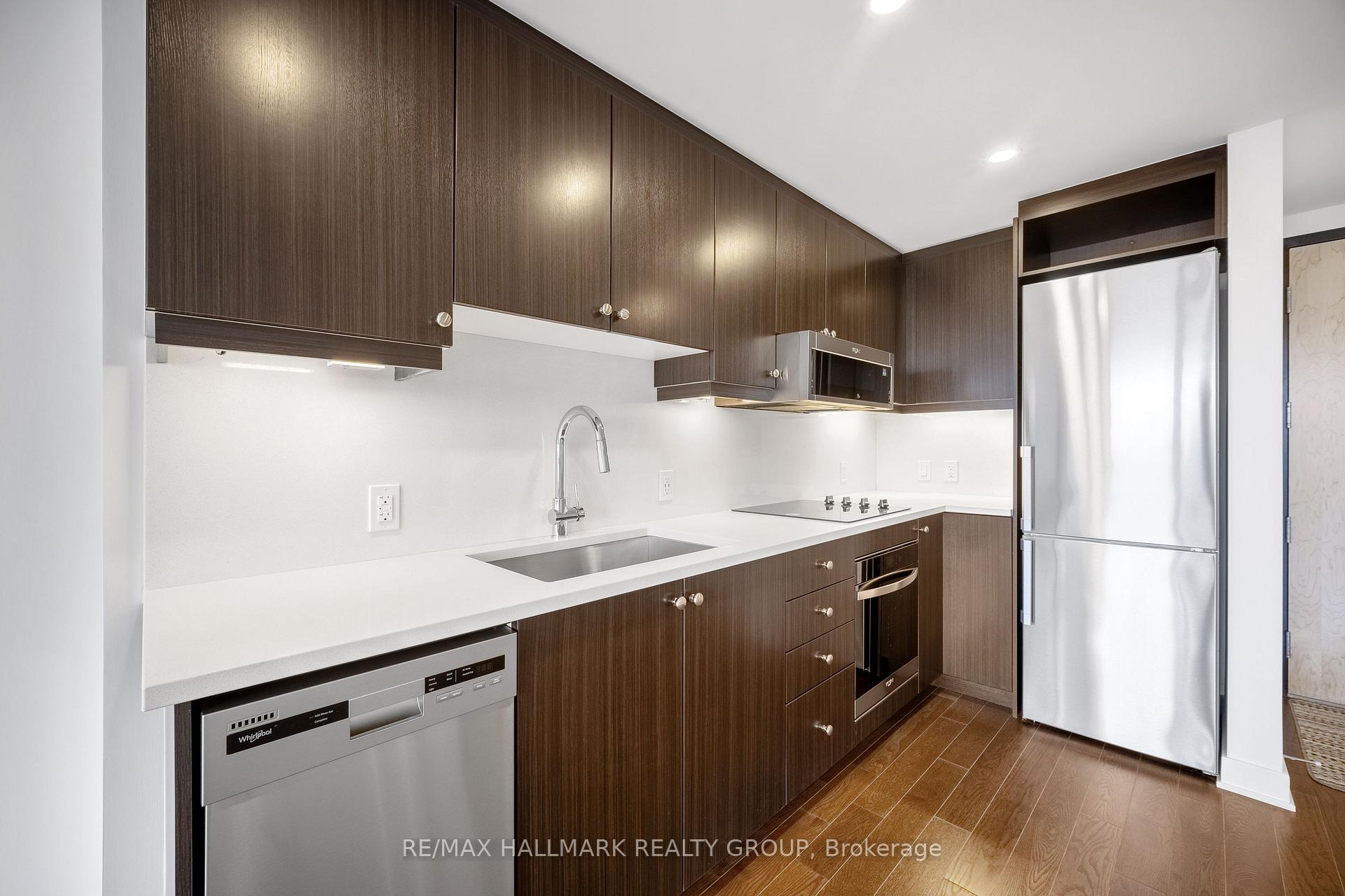 Photo 11 of Unit 1403, 340 Queen Street, Ottawa, Ottawa Centre — HOMEH