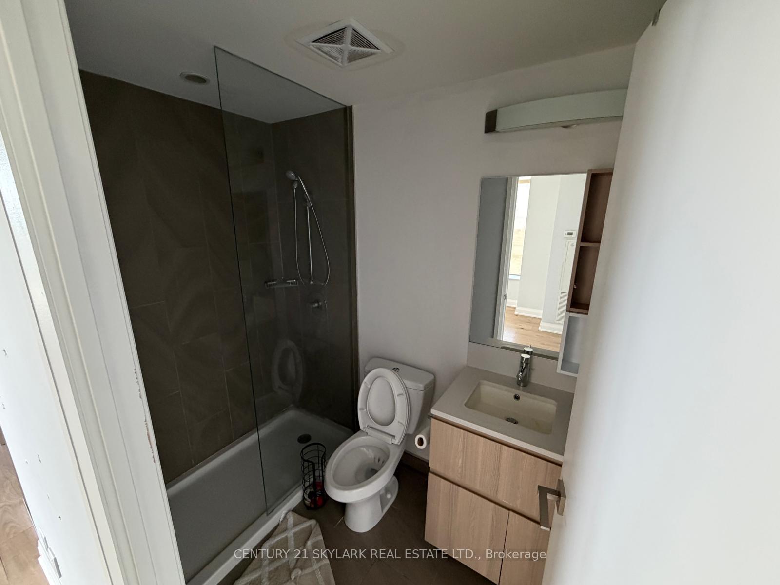 Photo 12 of Unit 1510, 36 Parklawn Road, Etobicoke, Mimico — HOMEH