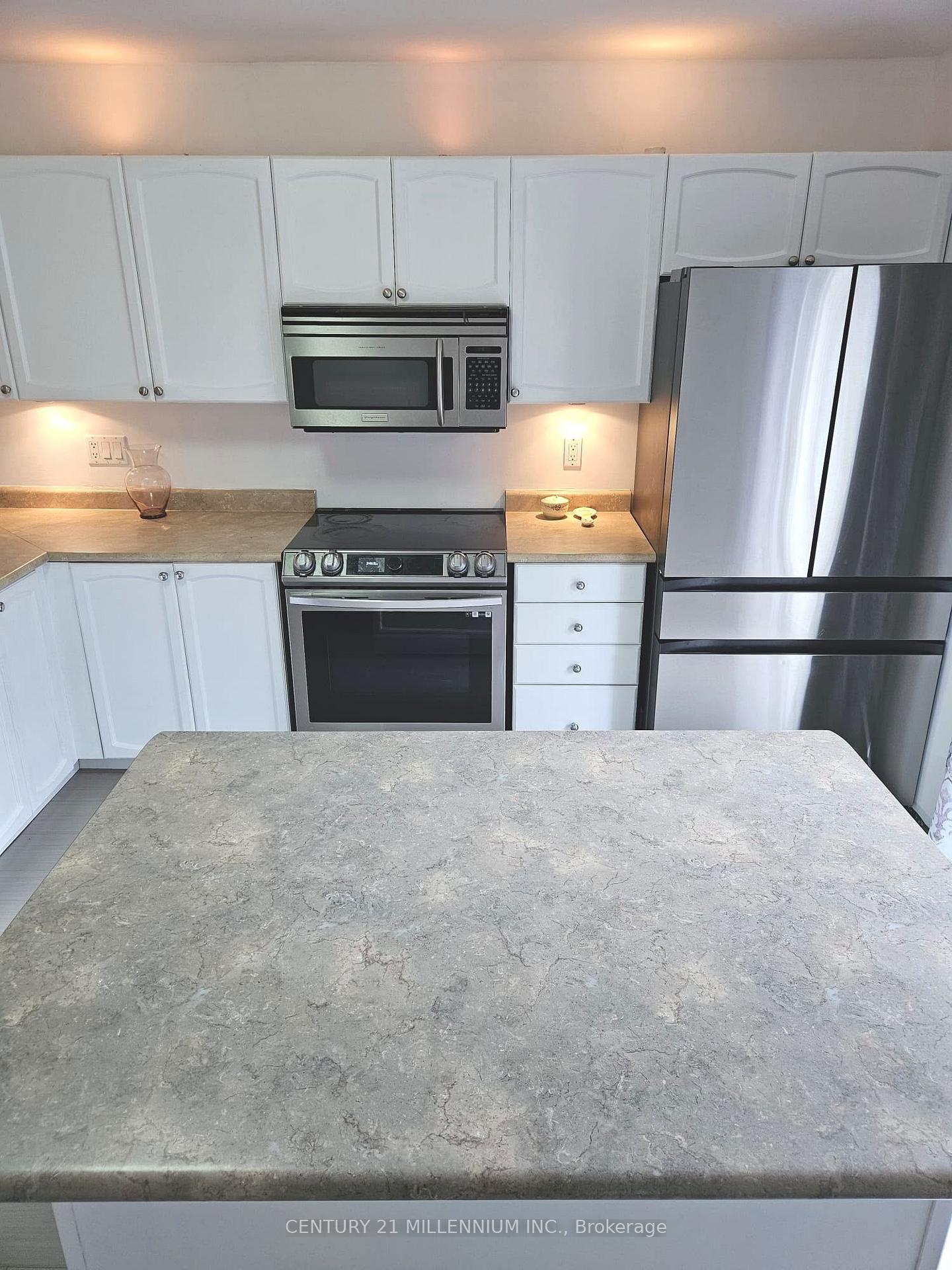 Photo 6 of 89 Masters Drive, Barrie, East Bayfield — HOMEH
