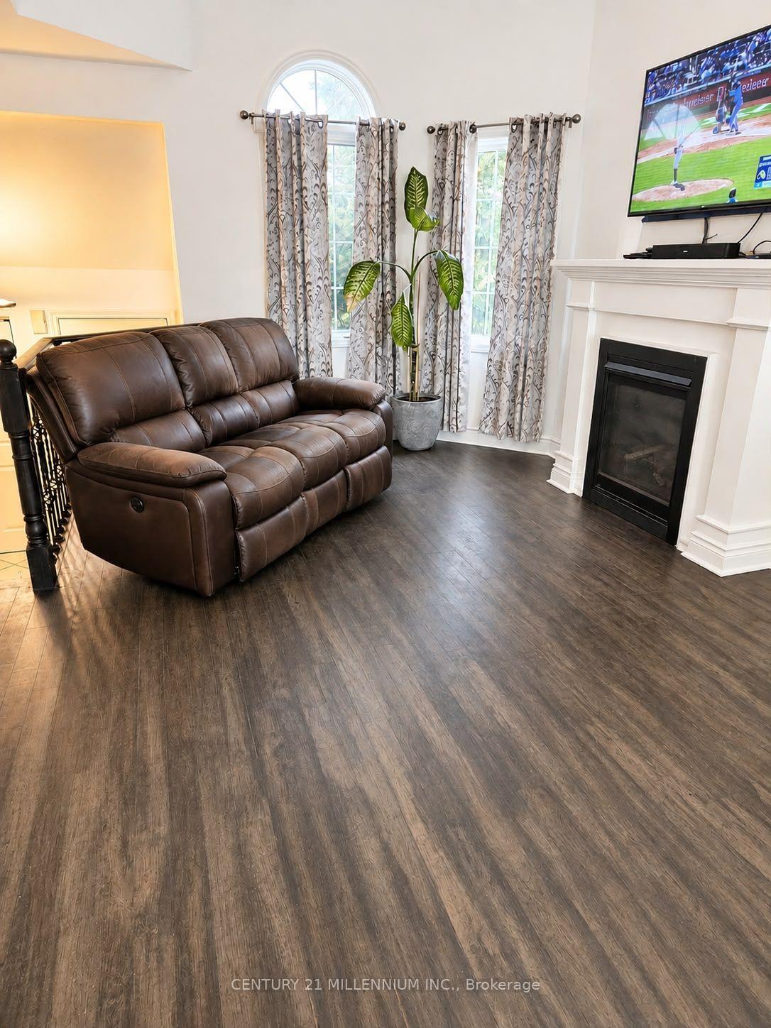 Photo 10 of 89 Masters Drive, Barrie, East Bayfield — HOMEH