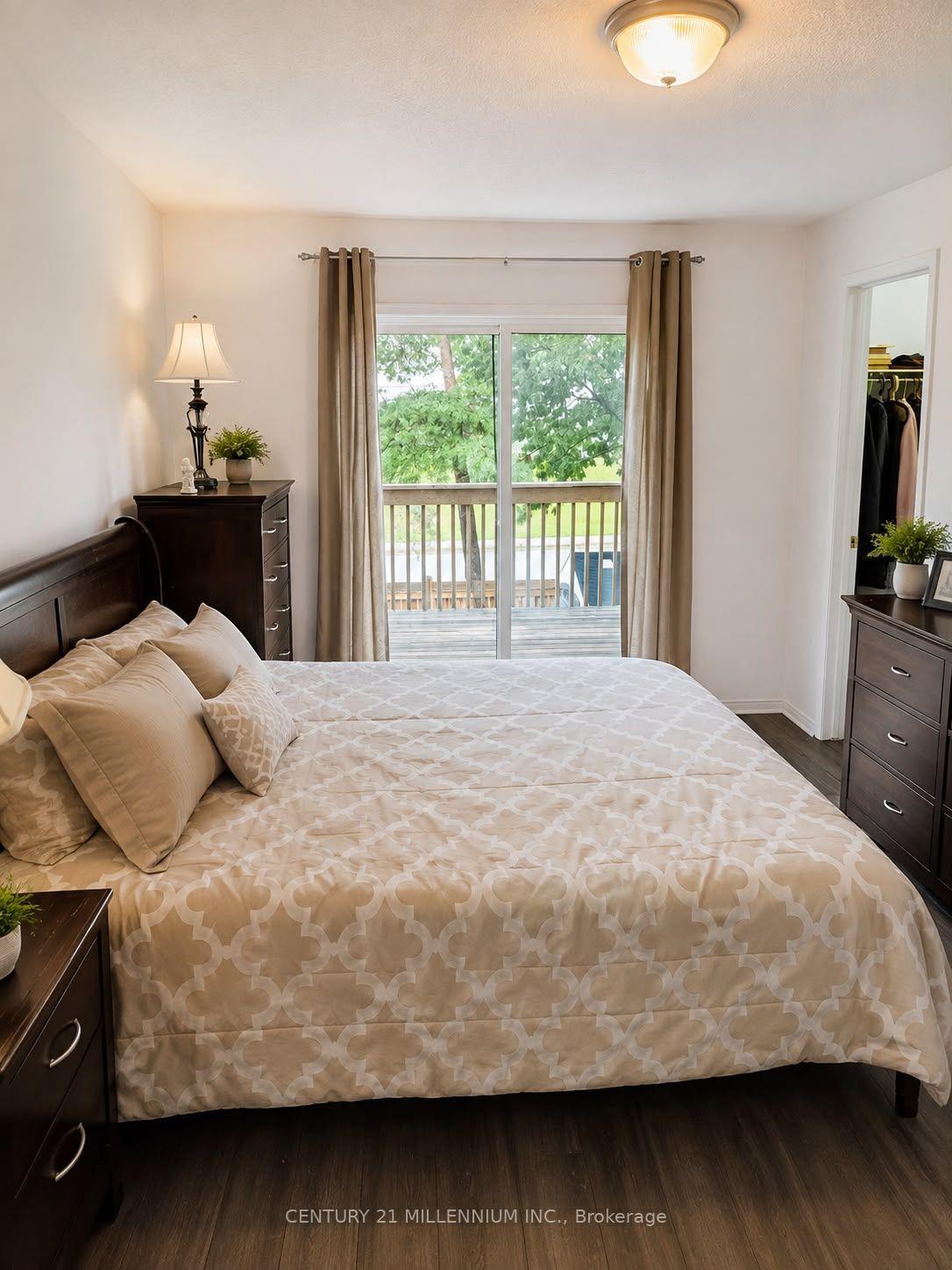 Photo 12 of 89 Masters Drive, Barrie, East Bayfield — HOMEH