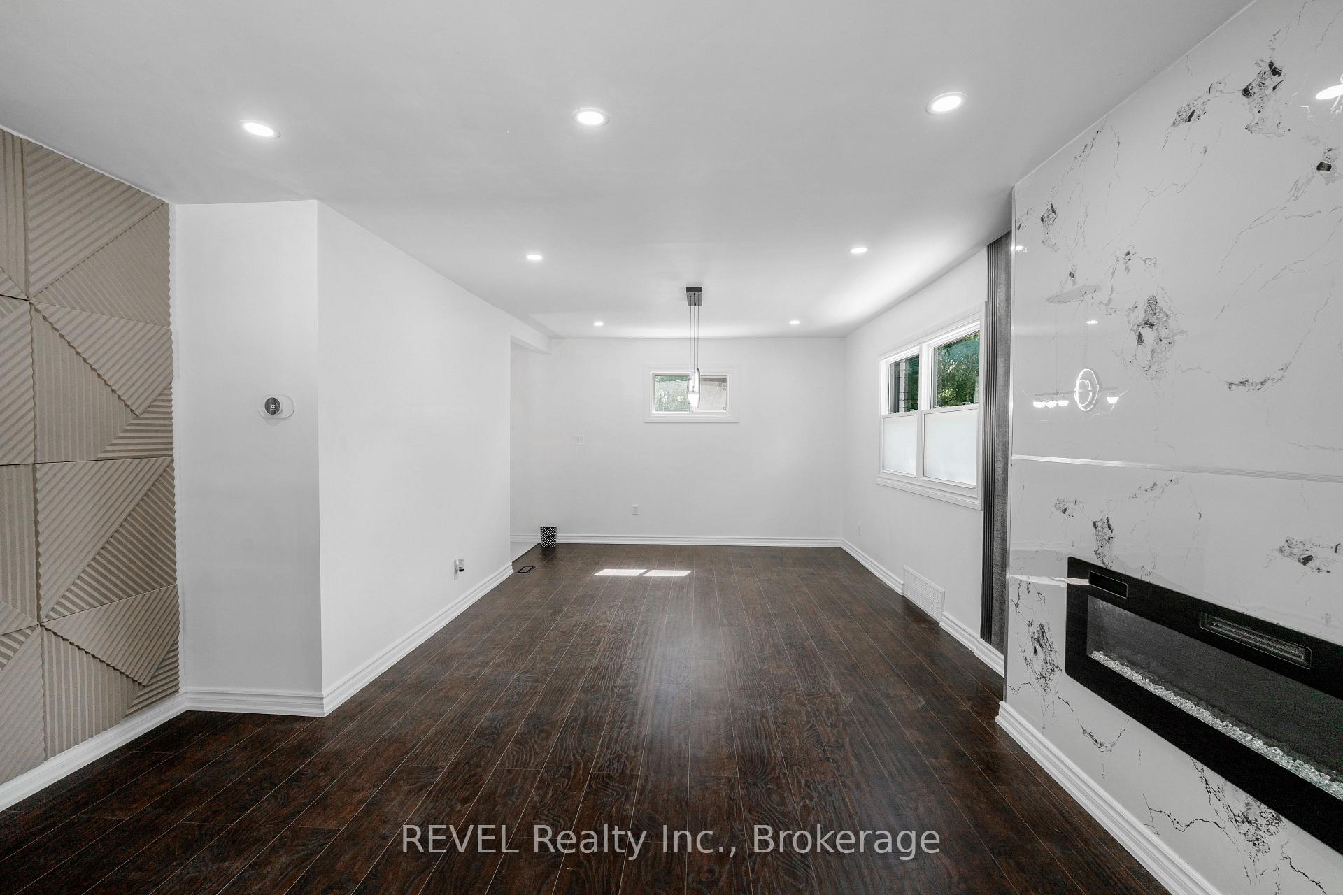 Photo 3 of 4830 Fourth Avenue, Niagara Falls, Cherrywood — HOMEH