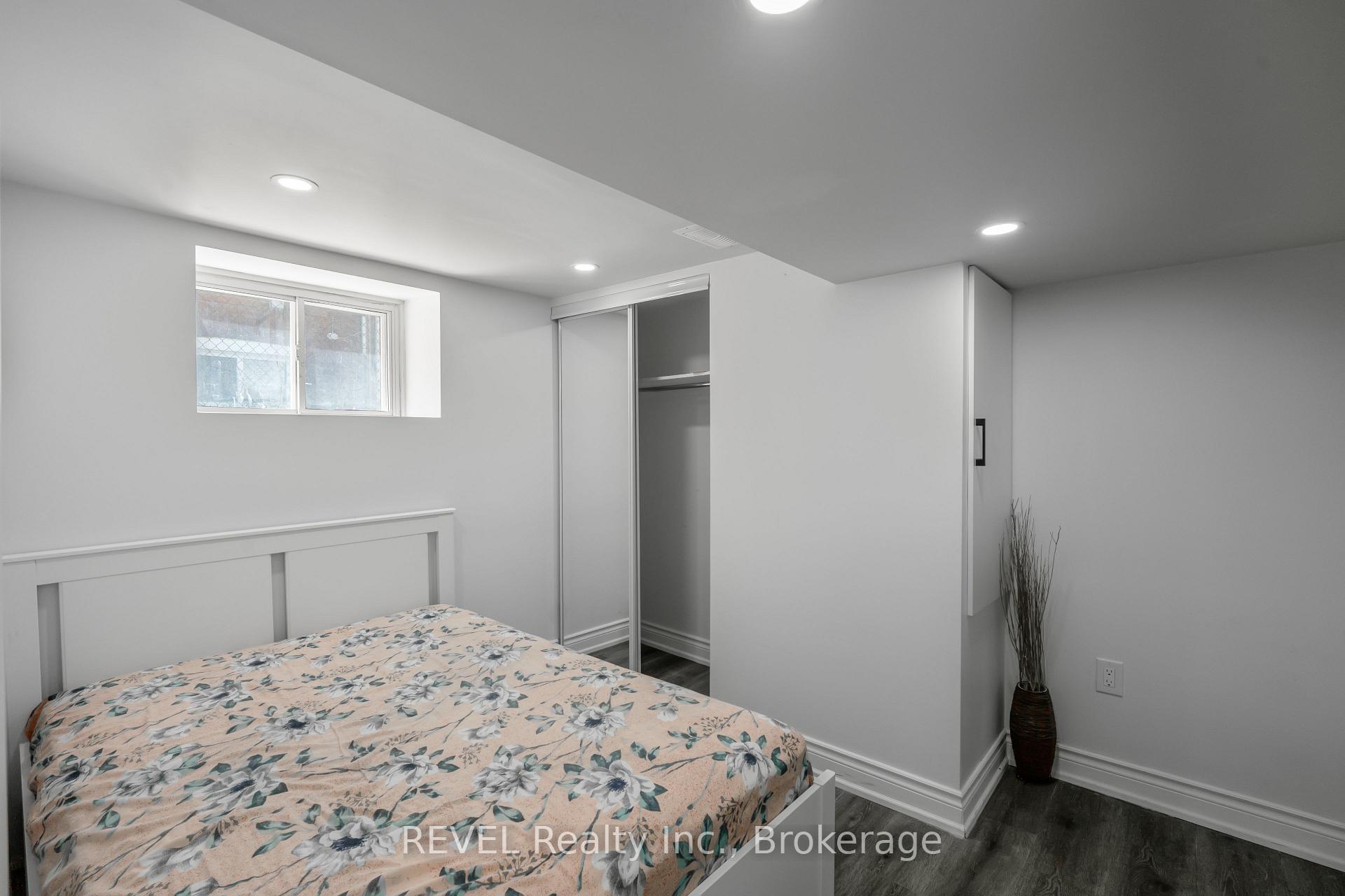 Photo 26 of 4830 Fourth Avenue, Niagara Falls, Cherrywood — HOMEH