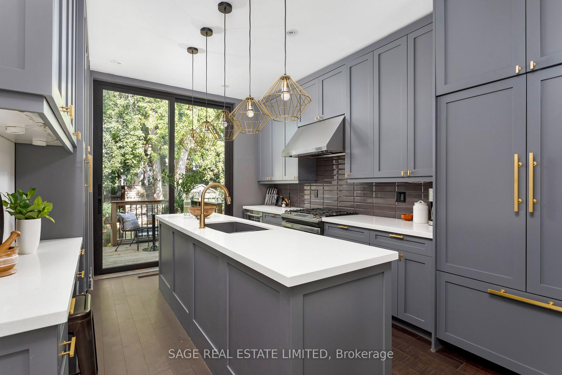 Photo 9 of 195 Boulton Avenue, Toronto, South Riverdale — HOMEH