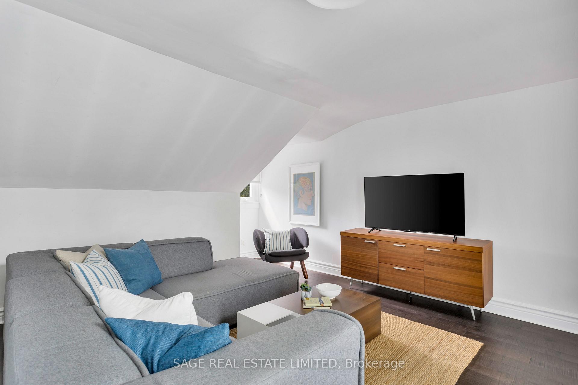 Photo 31 of 195 Boulton Avenue, Toronto, South Riverdale — HOMEH