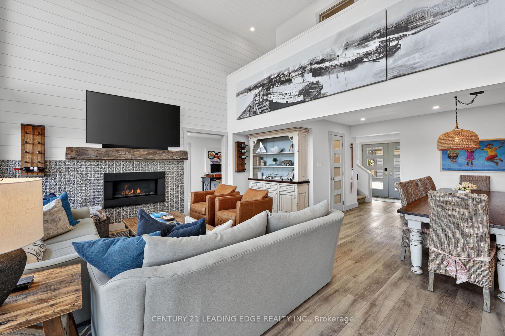Photo 10 of 29 St. Clair Street, Collingwood — HOMEH