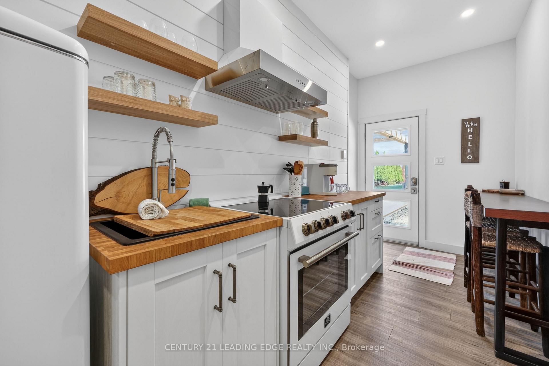 Photo 37 of 29 St. Clair Street, Collingwood — HOMEH