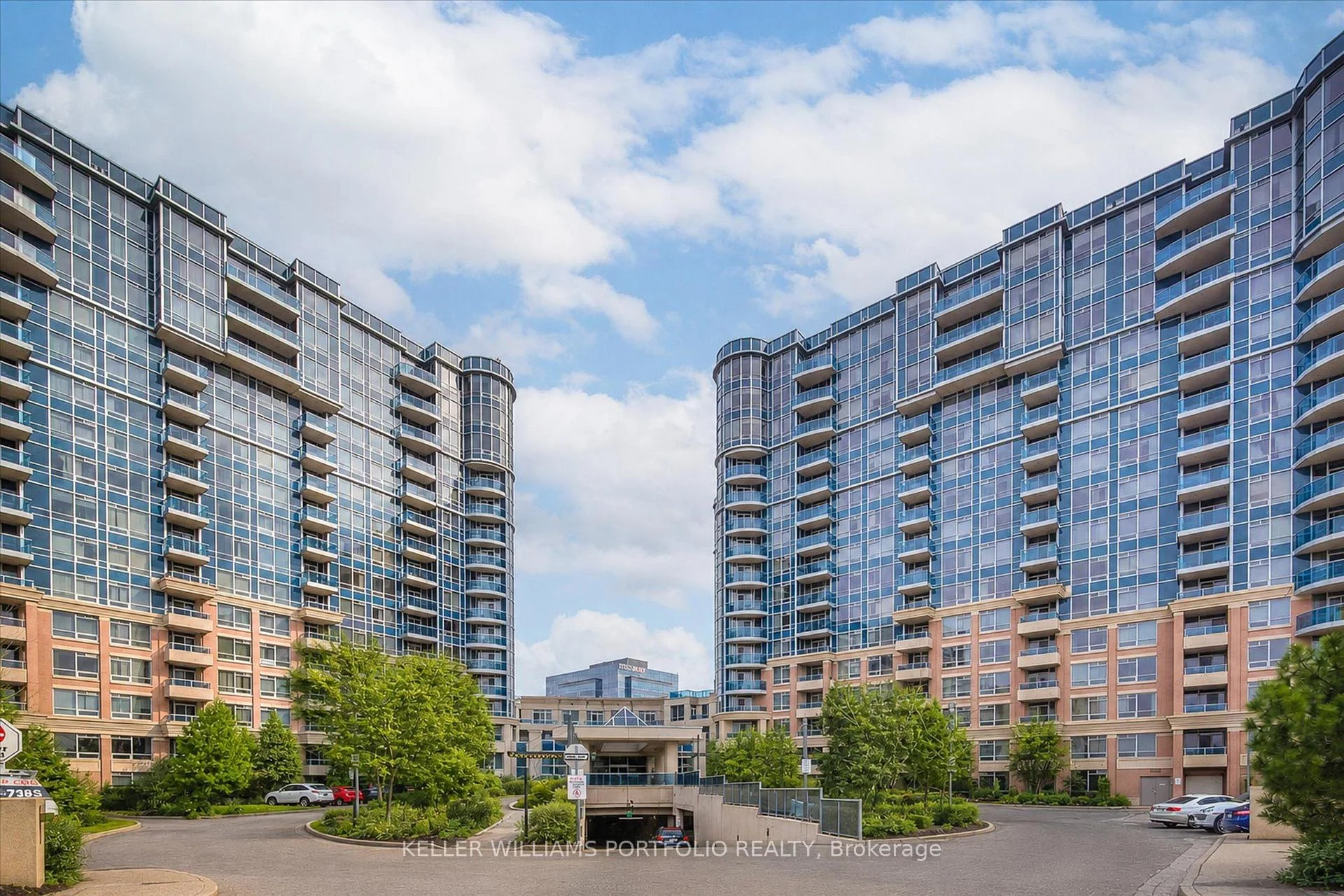 Photo 2 of Unit 133, 33 Cox Boulevard, Markham, Unionville — HOMEH