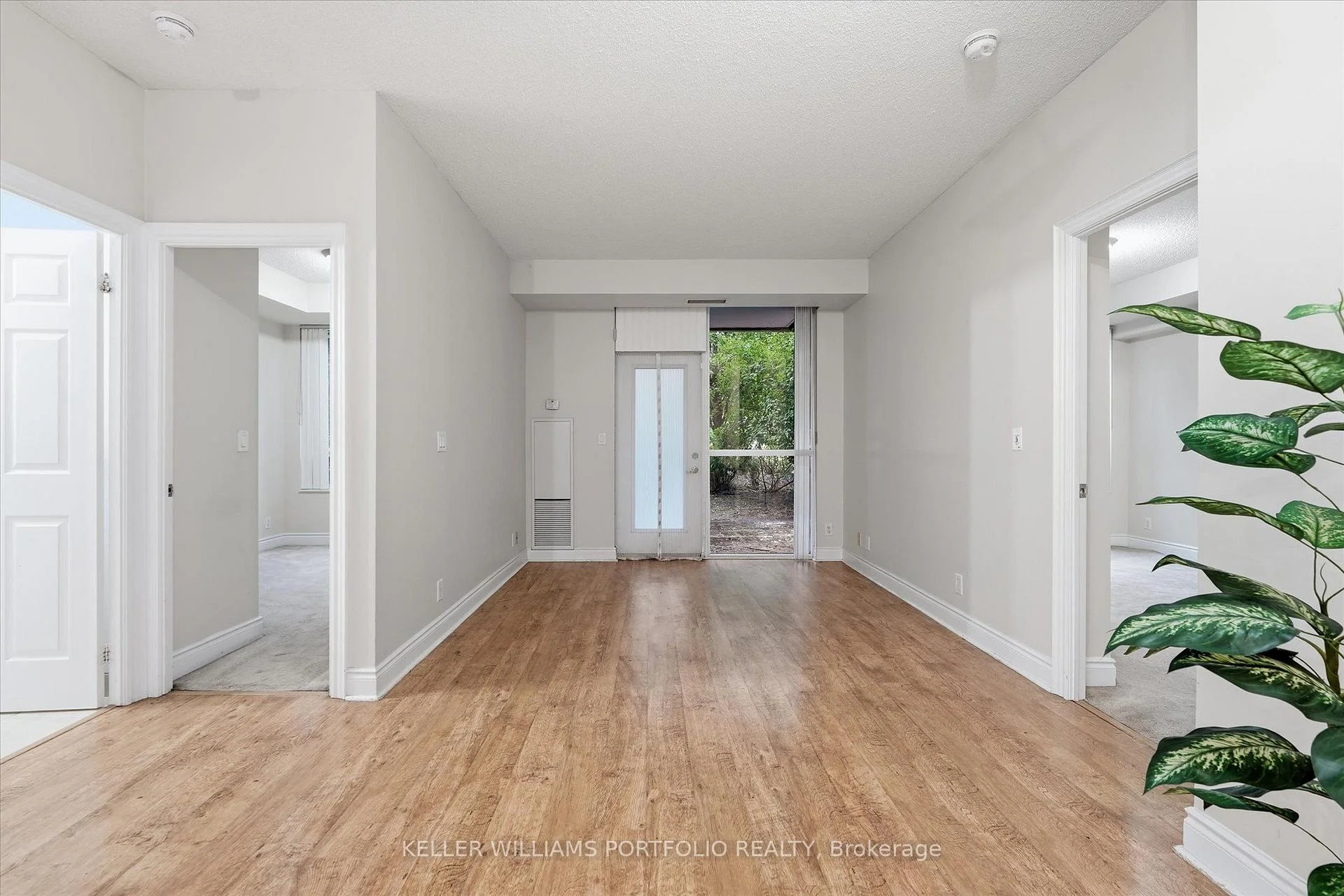 Photo 9 of Unit 133, 33 Cox Boulevard, Markham, Unionville — HOMEH