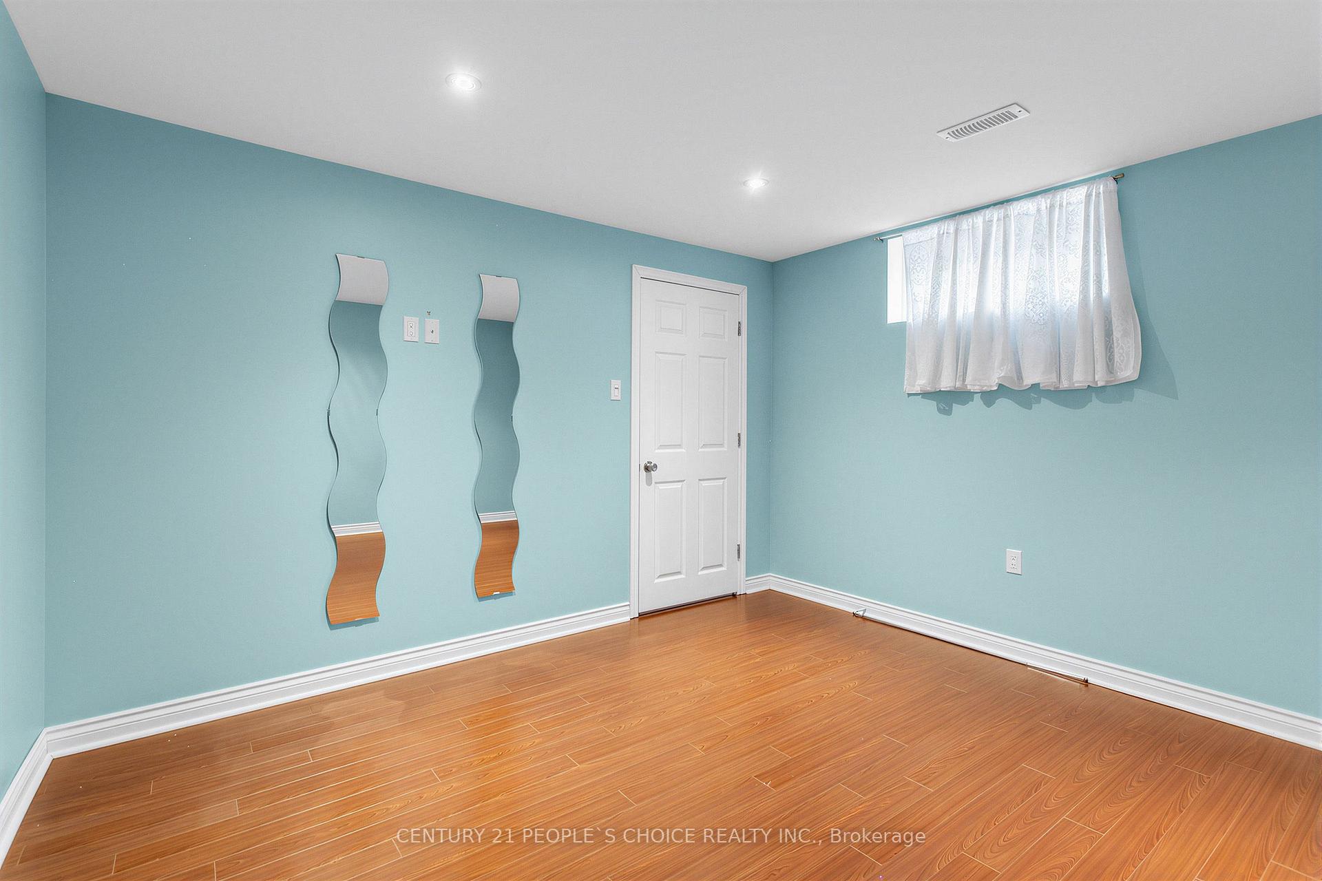 Photo 7 of Unit LOWER, 42 Dixfield Drive, Etobicoke, Eringate-Centennial-West Deane — HOMEH