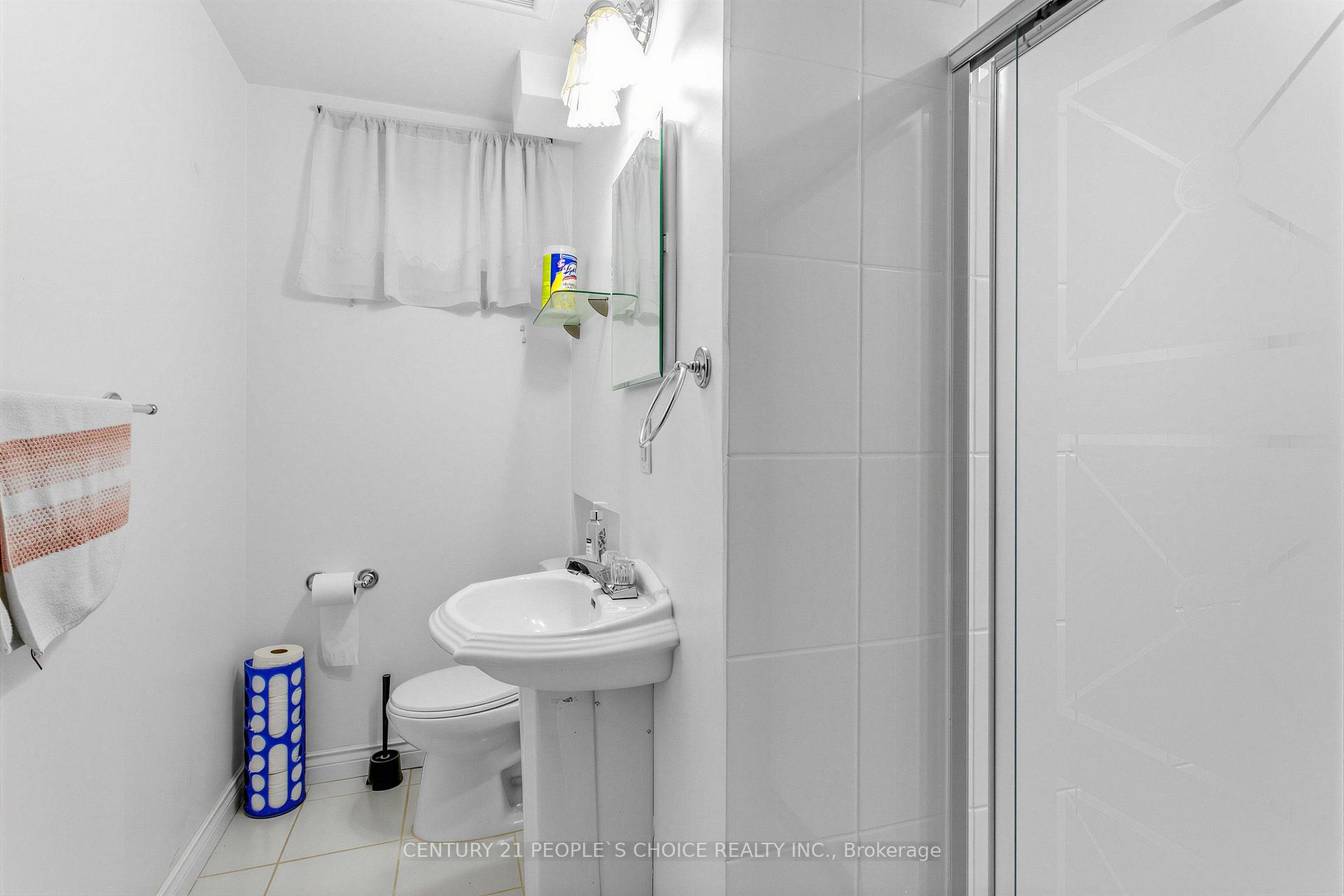 Photo 25 of Unit LOWER, 42 Dixfield Drive, Etobicoke, Eringate-Centennial-West Deane — HOMEH