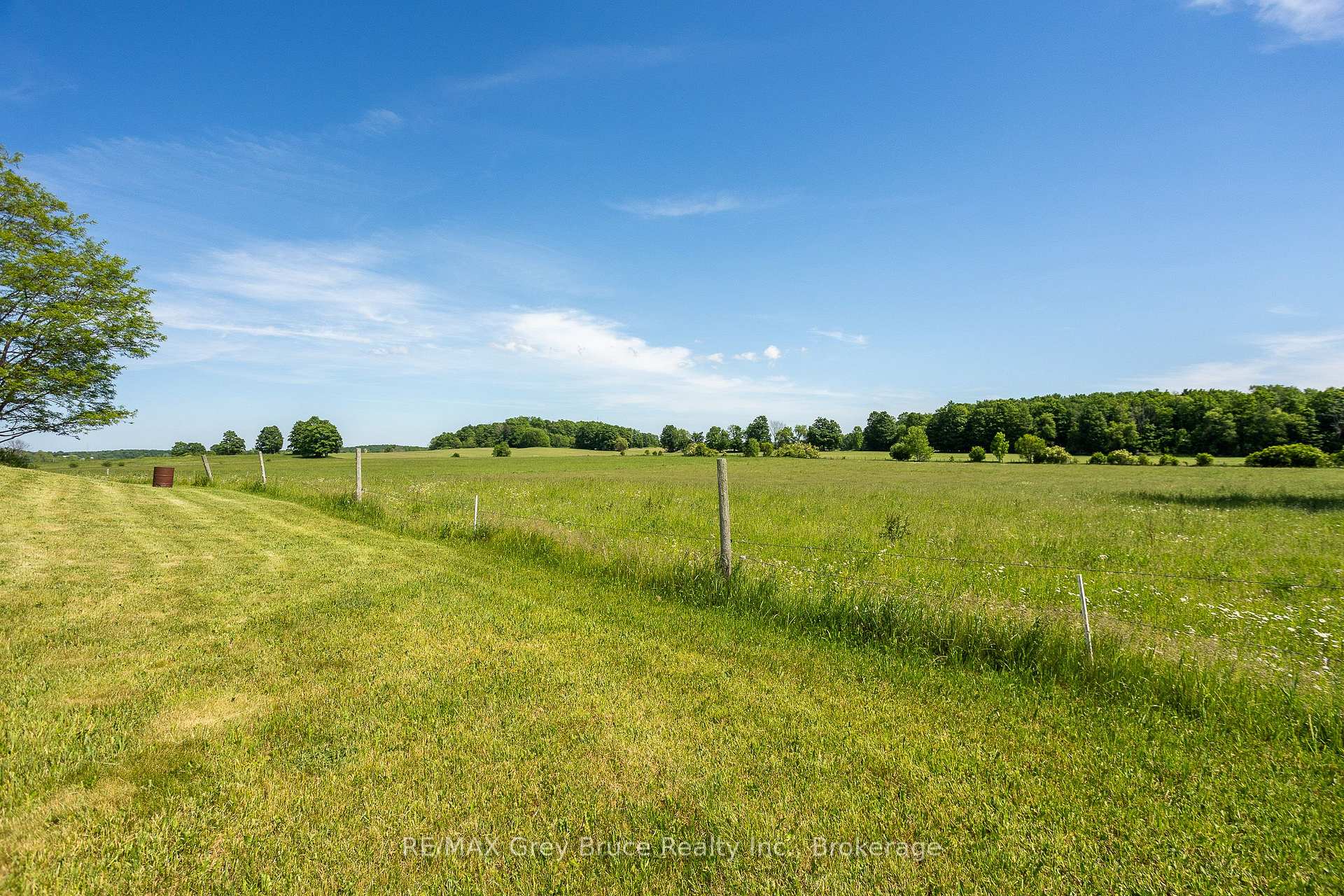 Photo 45 of 122152 Sideroad 12, Georgian Bluffs — HOMEH