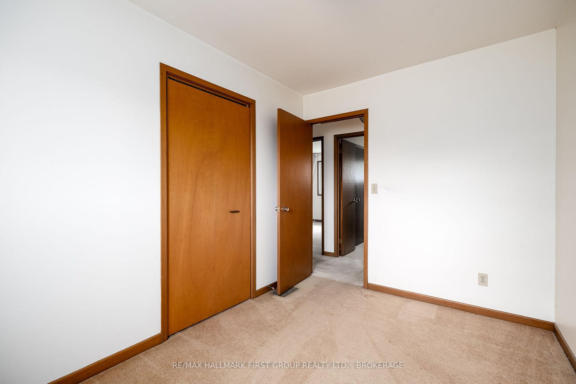 Photo 17 of 101 Cascade Boulevard, Belleville, Belleville Ward — HOMEH