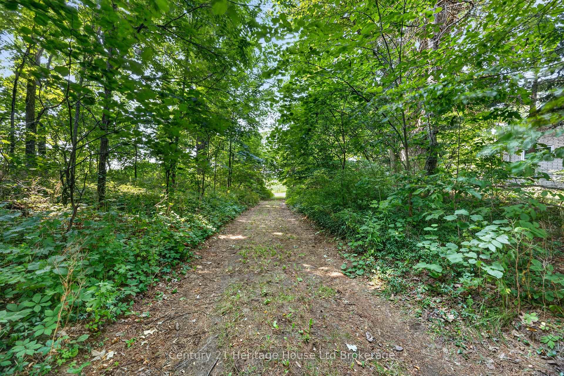 Photo 3 of 55728 Maple Grove Line, Bayham, Rural Bayham — HOMEH