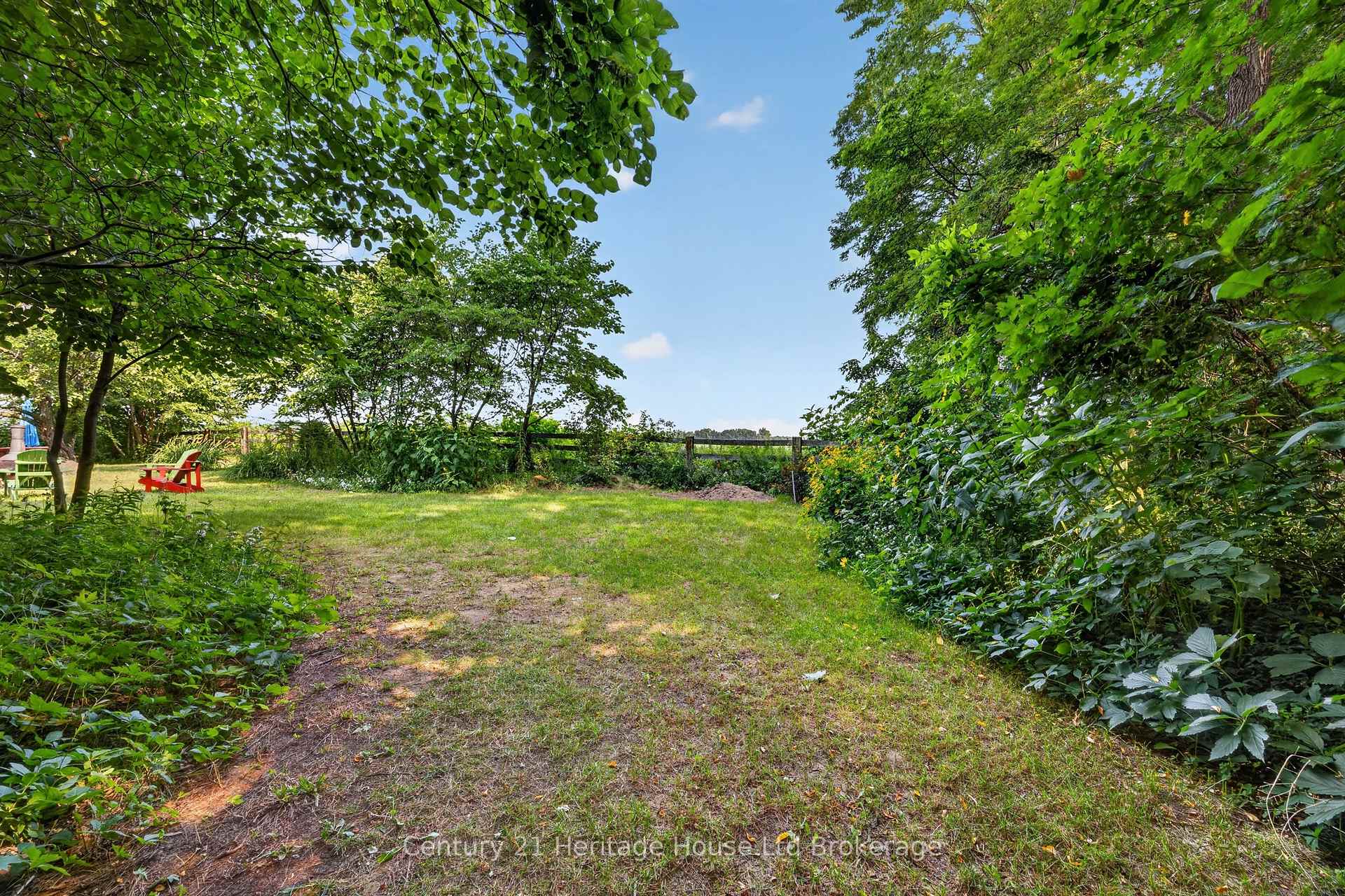 Photo 4 of 55728 Maple Grove Line, Bayham, Rural Bayham — HOMEH